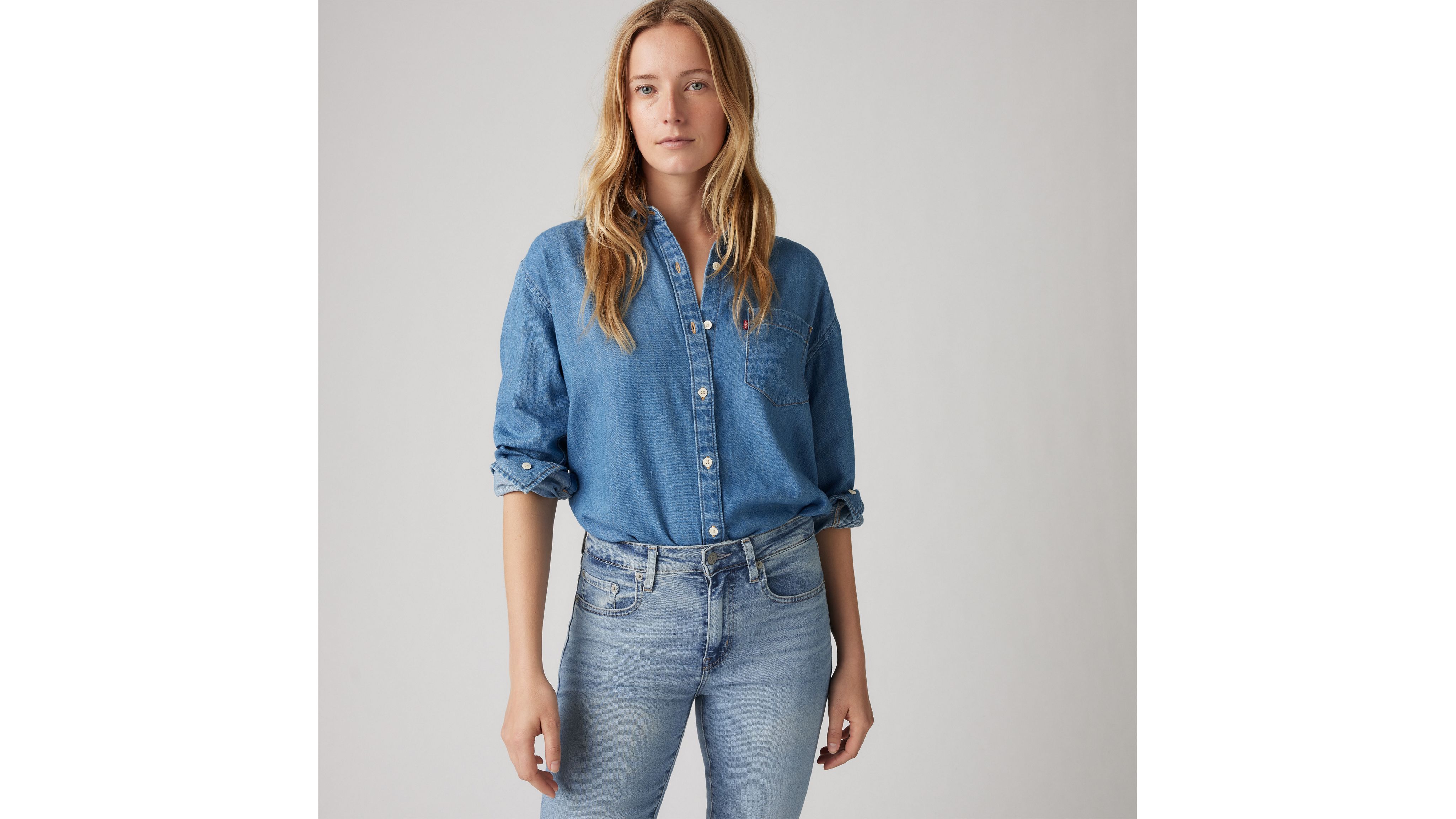 Levi's 726 High Rise Flare Jeans In Blue Wave Light