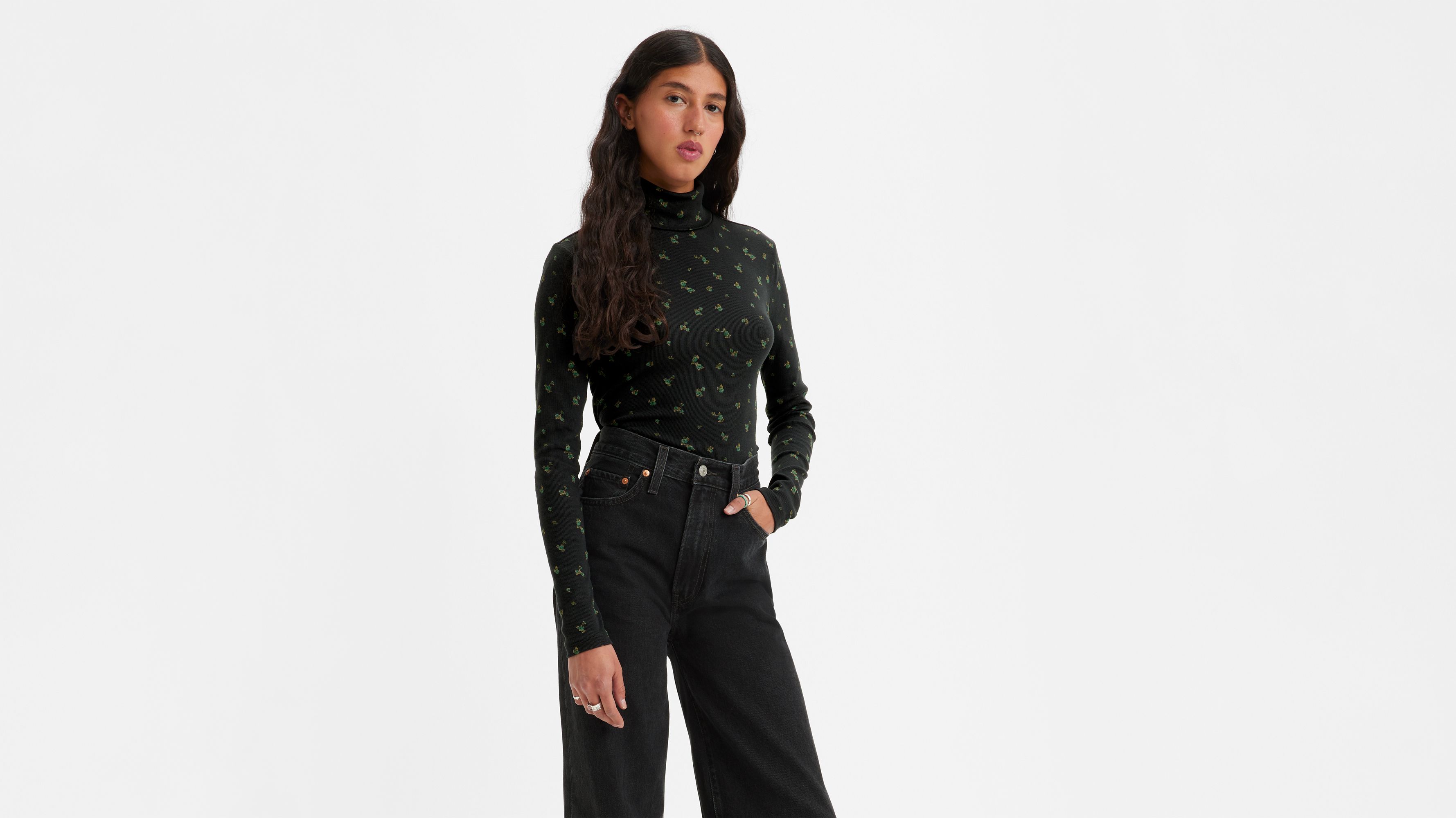 Moon Ribbed Turtleneck Top 1