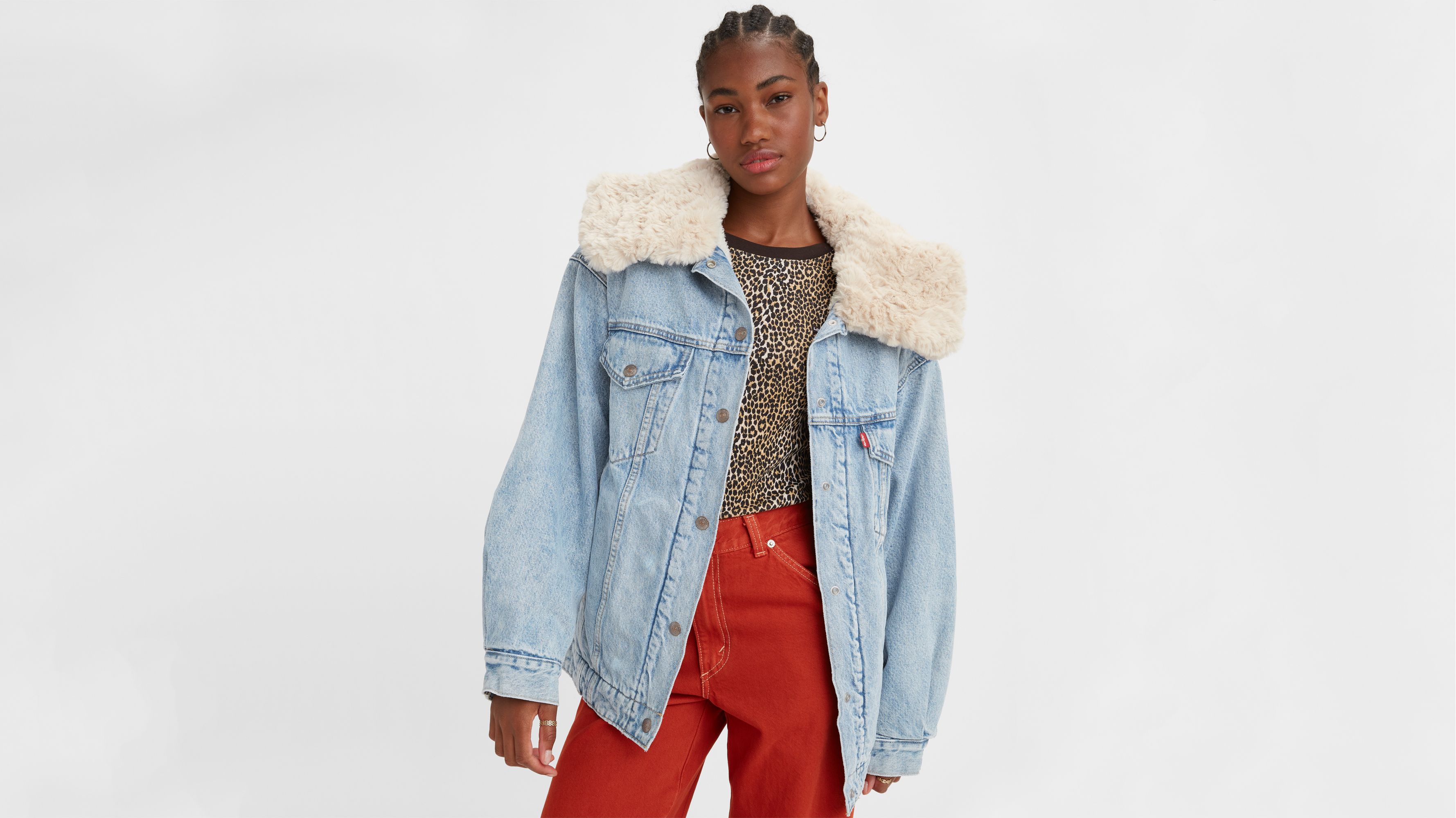 Descubrir 37+ imagen levi’s oversized sherpa trucker jacket