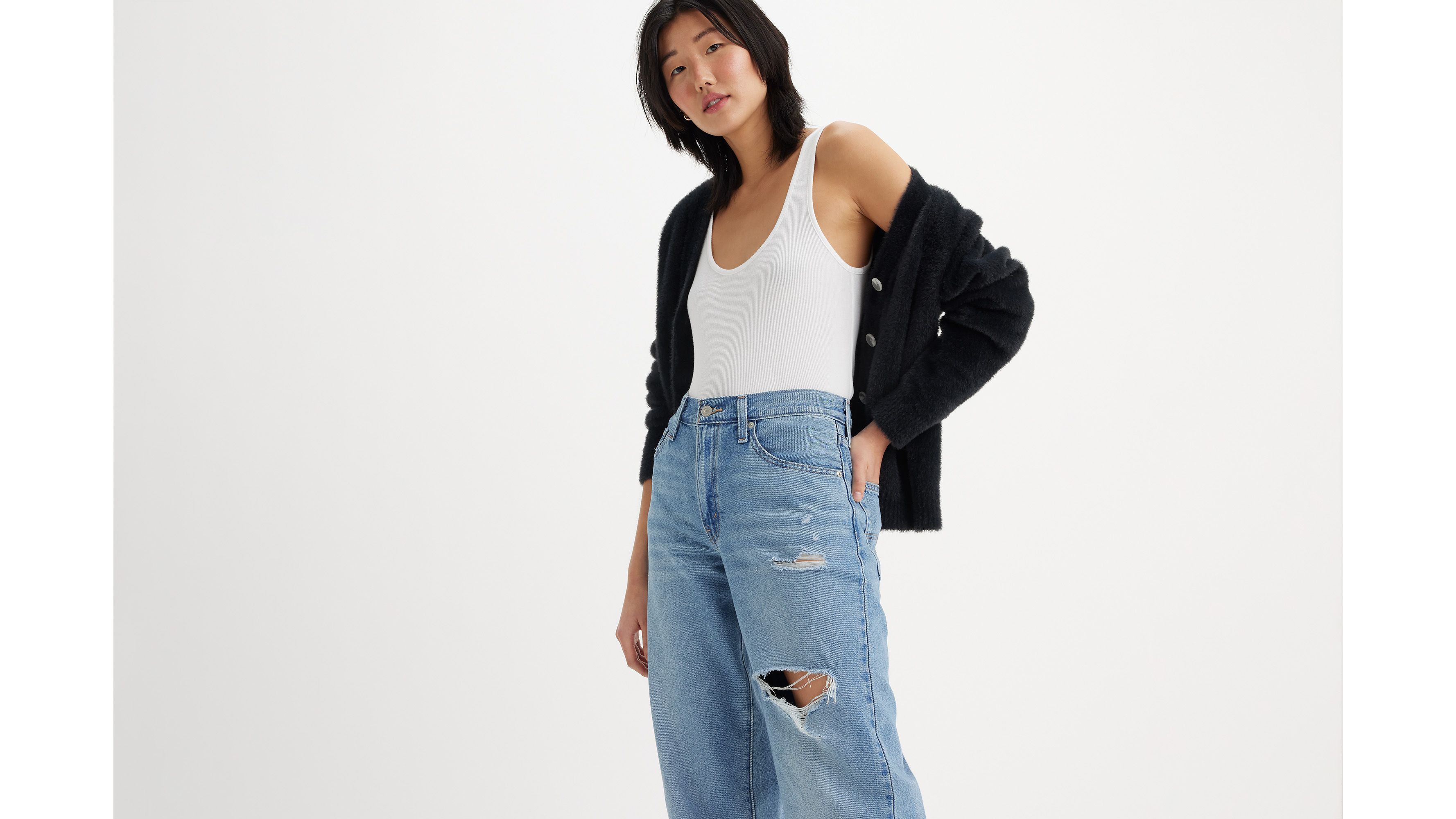 Levi's® Baggy Dad Jeans in The Middle with Damage 25 30 at  Women's  Jeans store