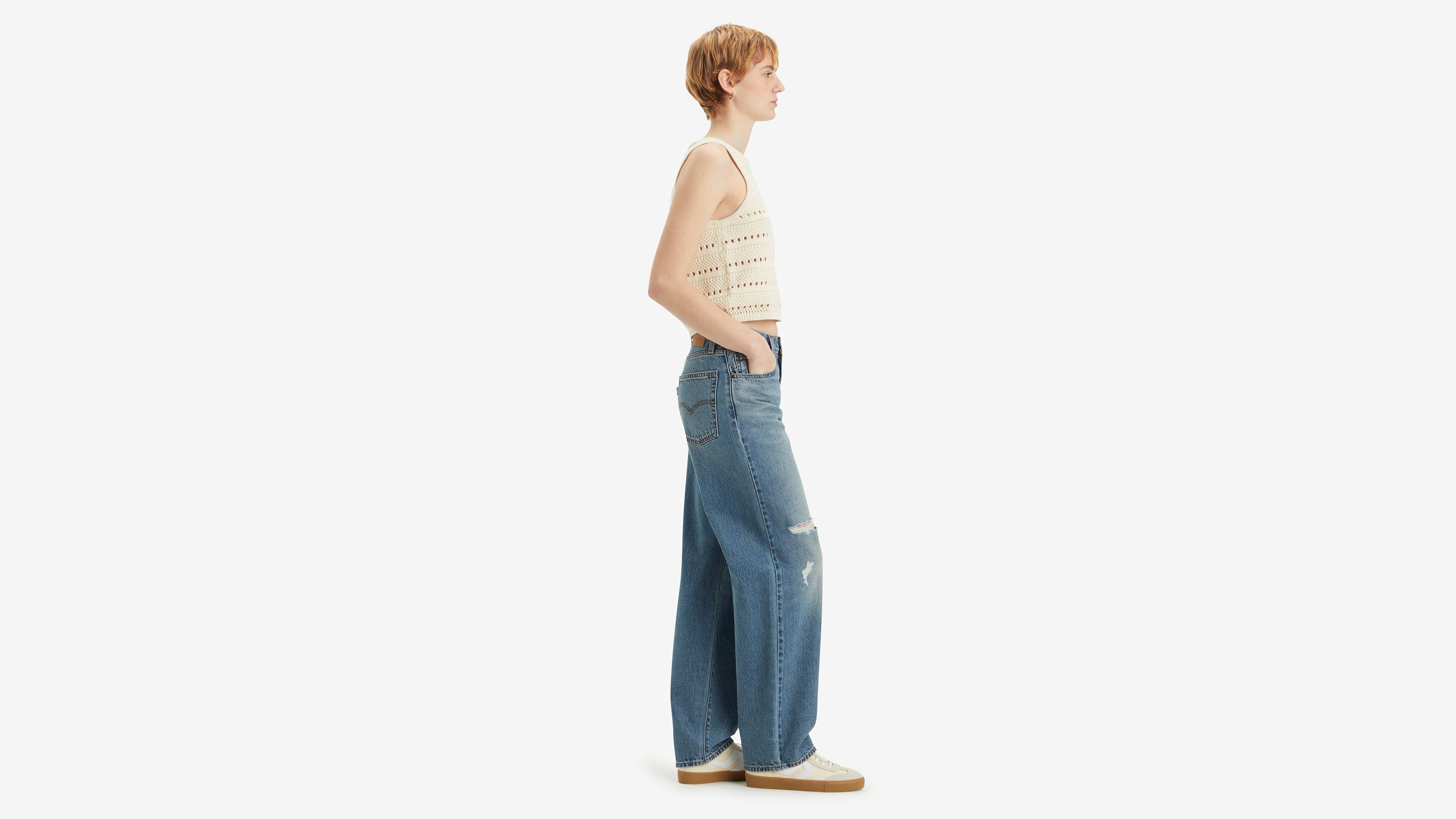 Levi's Dad Jeans In She Said Why