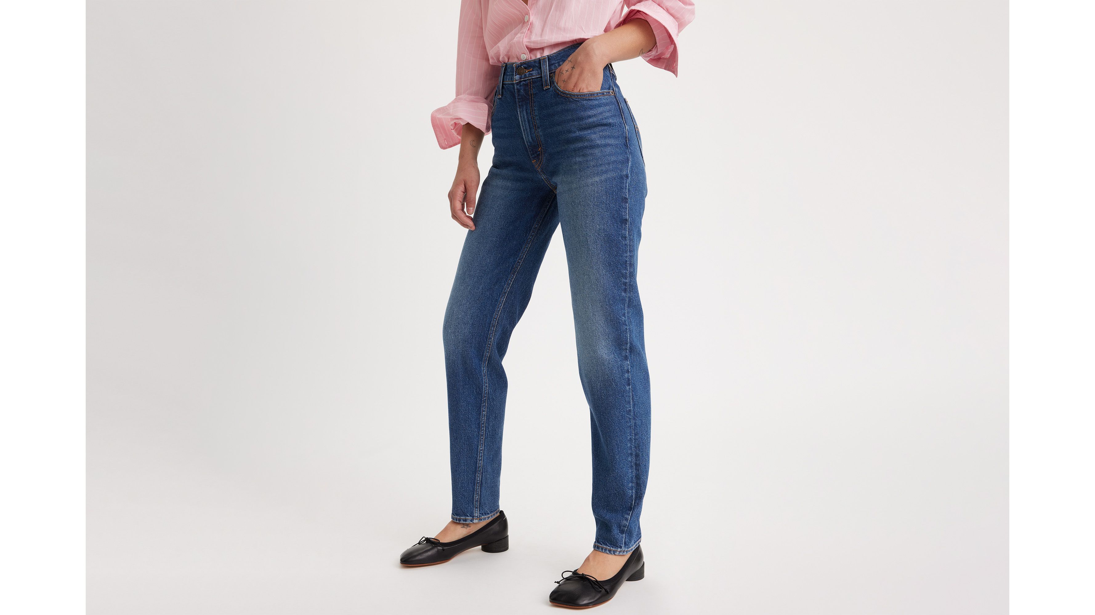 Levi's 80's Mom Jean Light Indigo Stone Wash A3506-0003 - Free Shipping at  Largo Drive