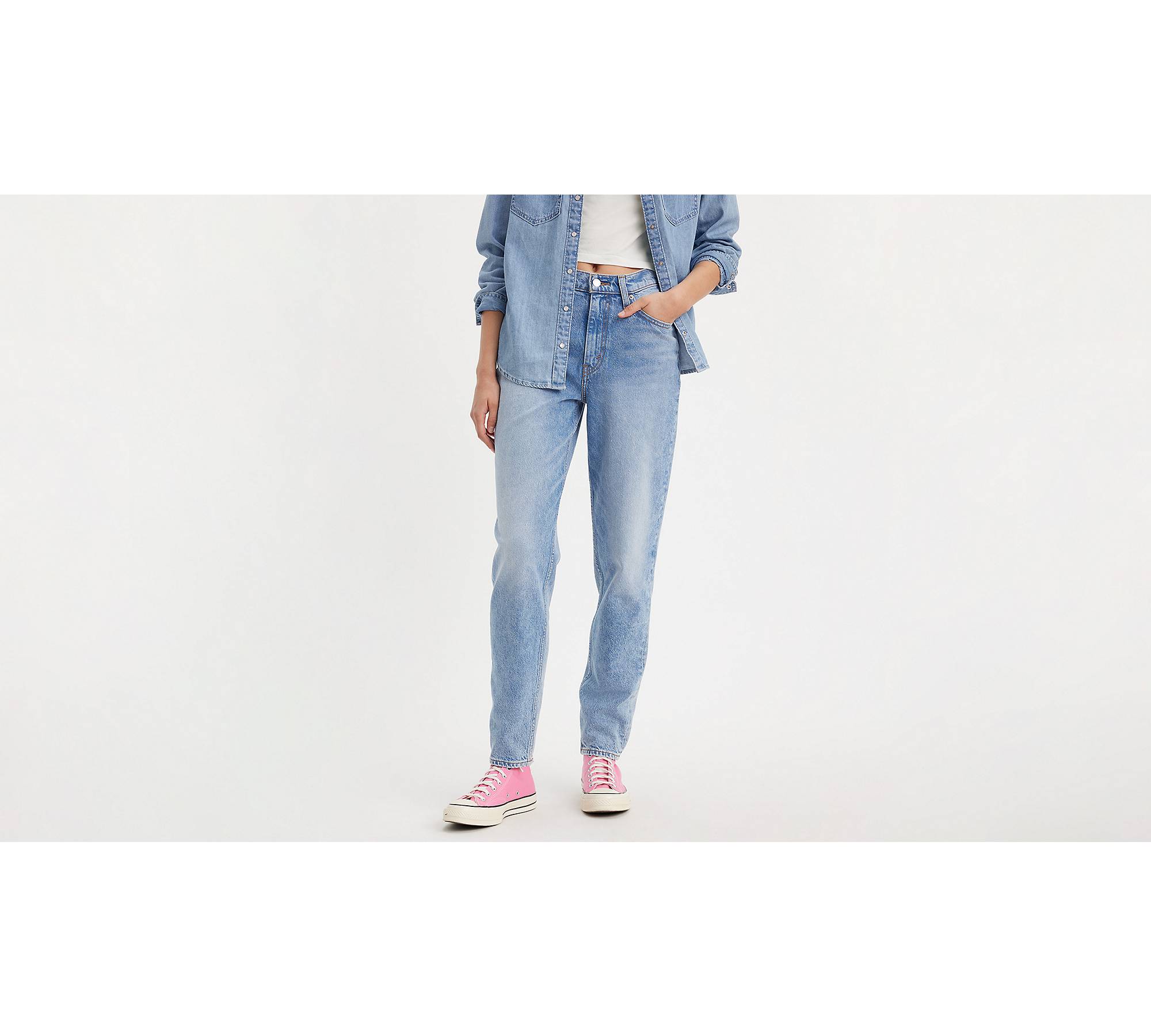 Levi's Plus 80's mom jeans in dark blue джинсы V68713769Цвет: RUNNING  ERRANDS; Размер: UK 16 купить по выгодной цене от 206 руб. в  интернет-магазине  с доставкой