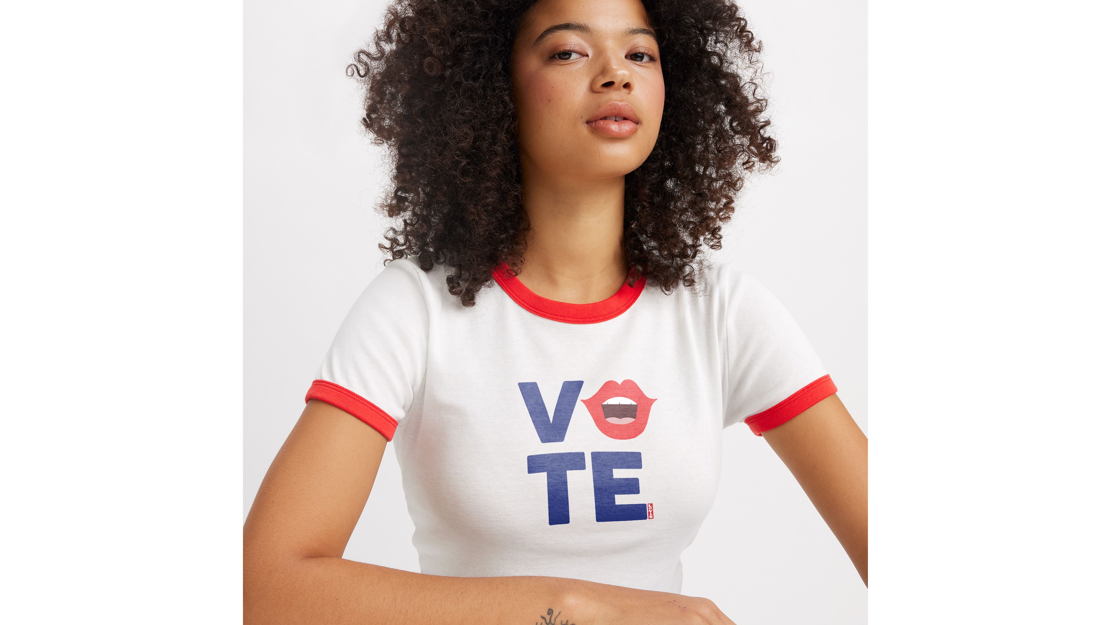 Levi's Vote Ringer Mini T-shirt In Vote Lips