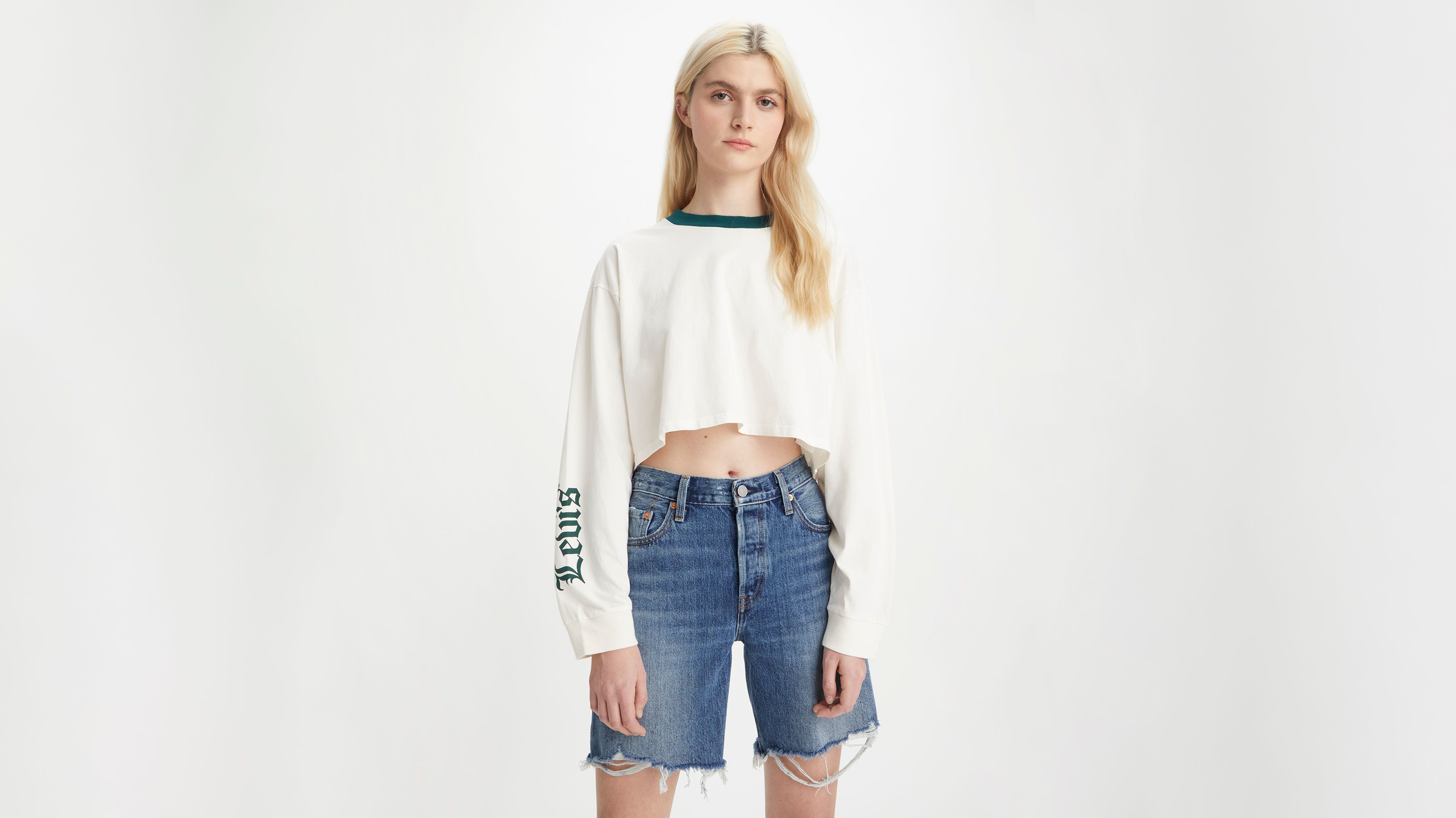 Langarm-Pullover in Cropped-Schnitt mit Grafik von Reese 4