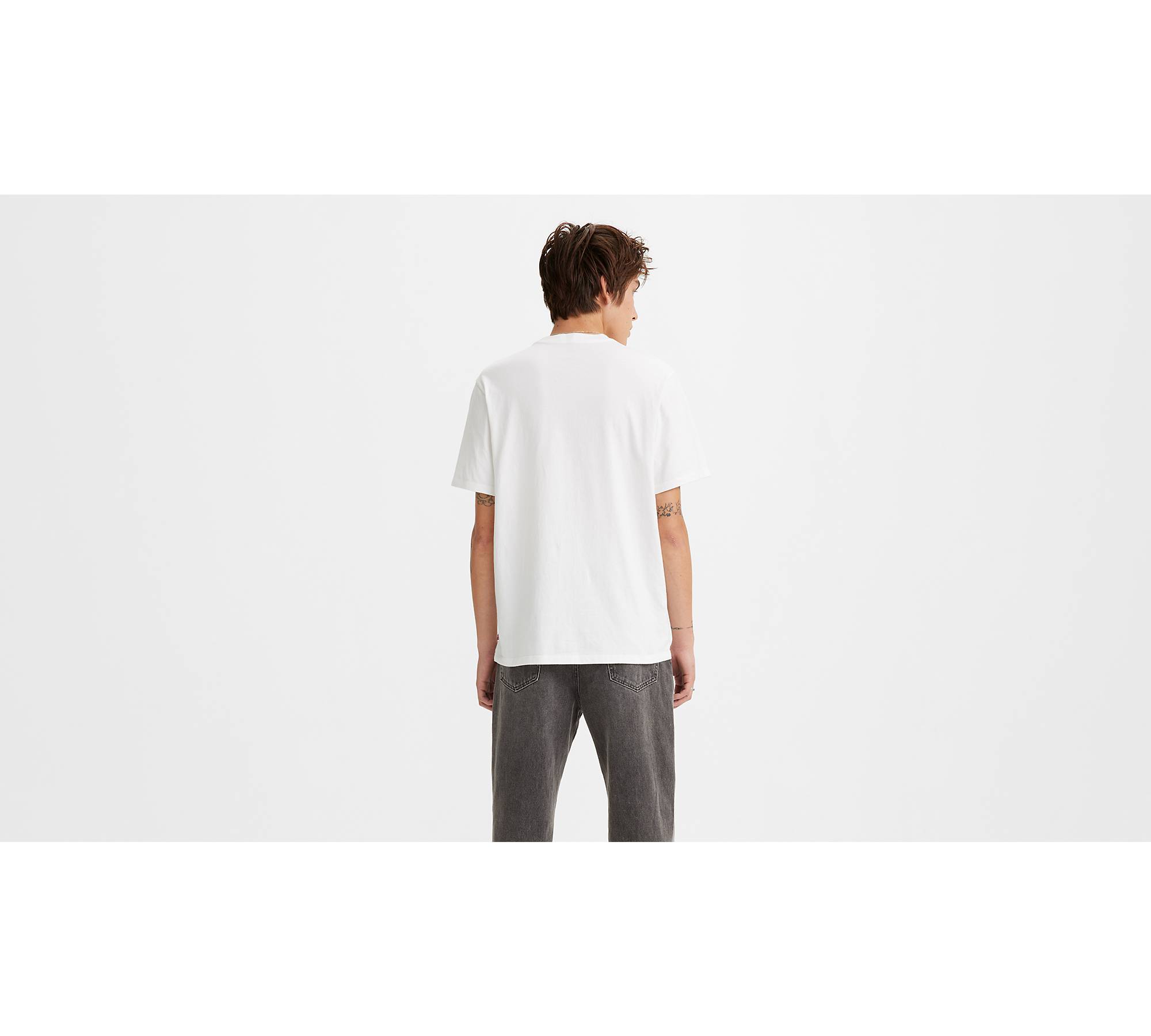Easy Relaxed Pocket T-shirt - White | Levi's® US
