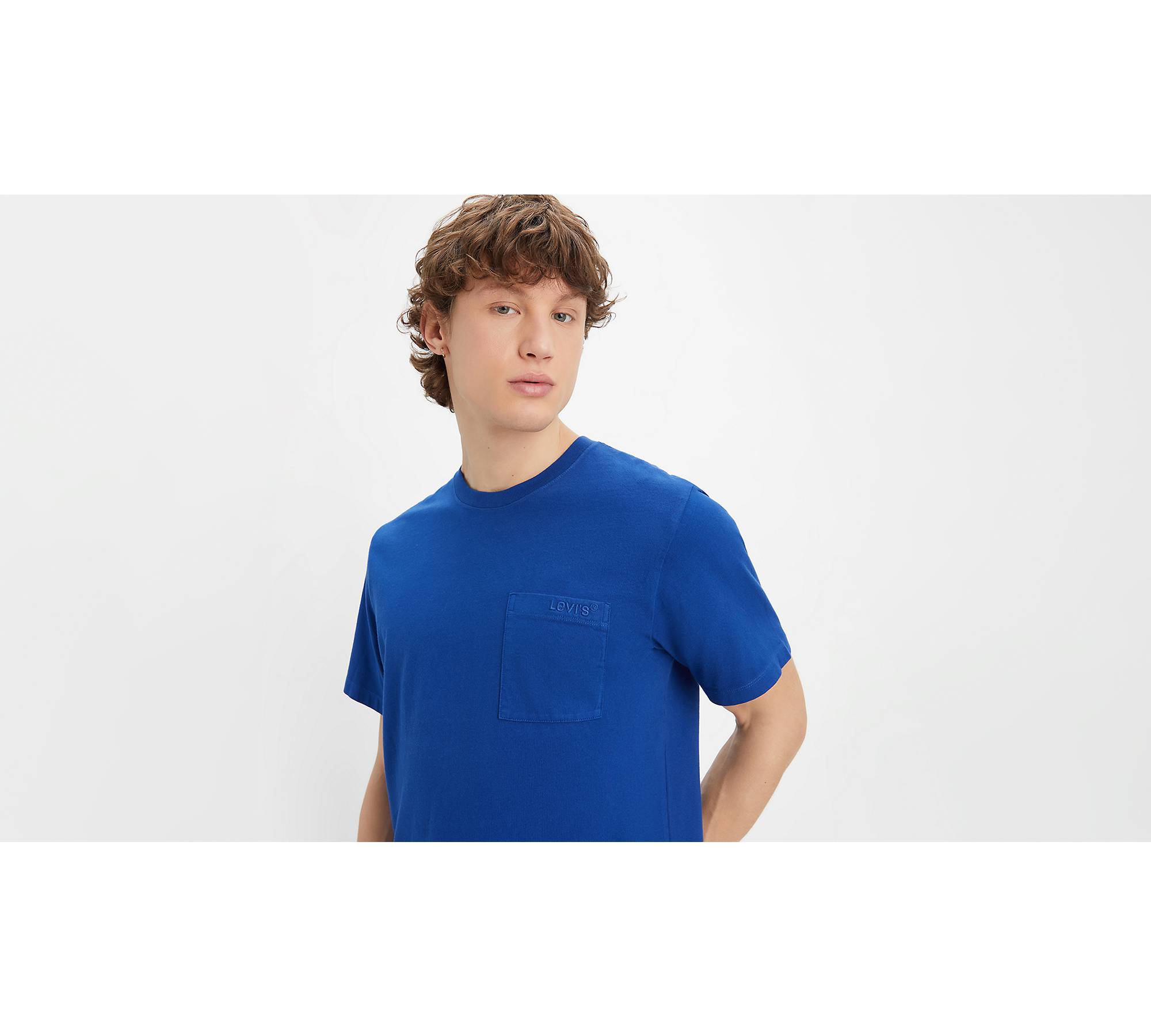 Easy Relaxed Pocket T-shirt - Blue | Levi's® CA
