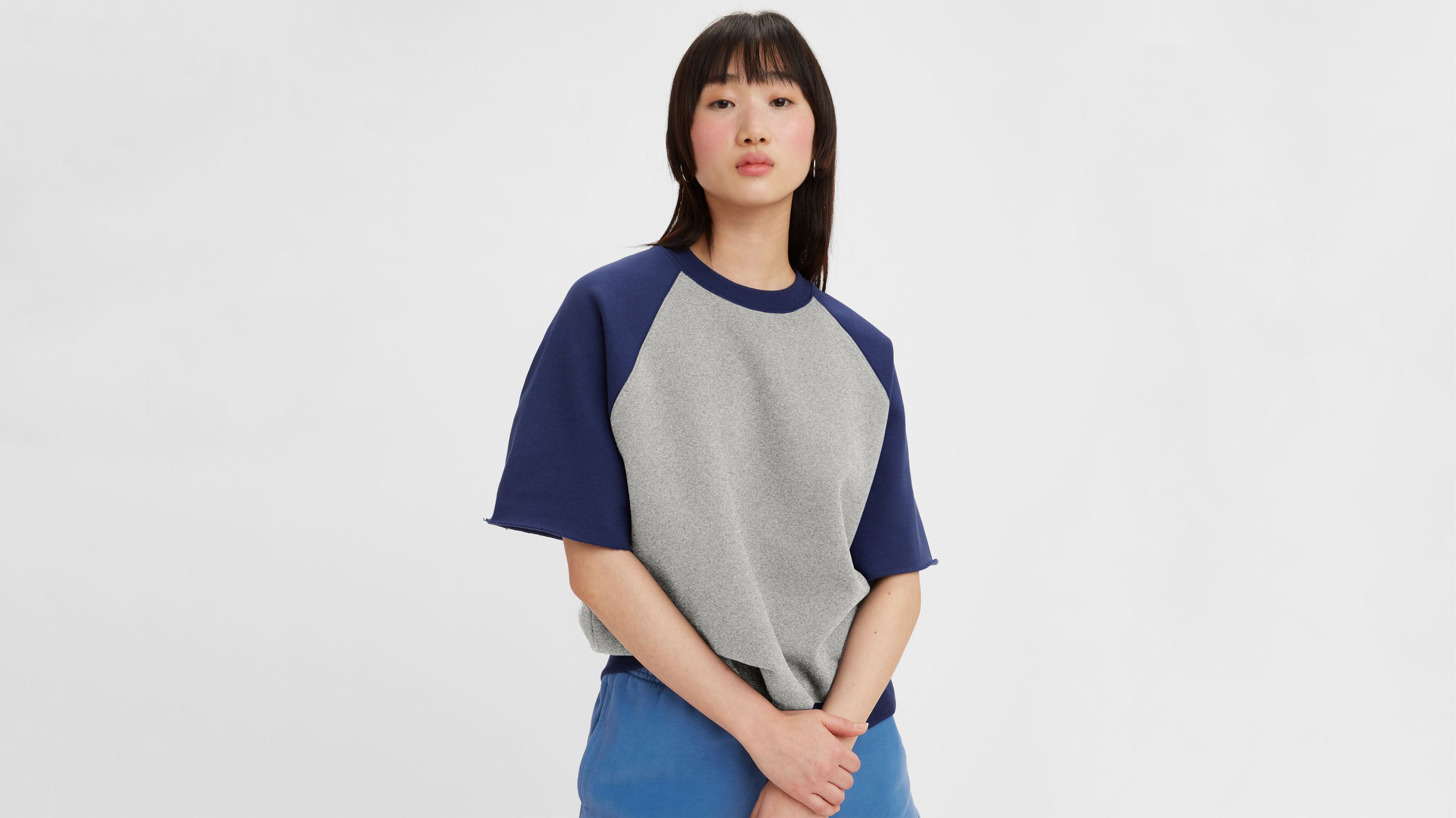 Gold Tab™ 80s Short Sleeve Sweatshirt 1