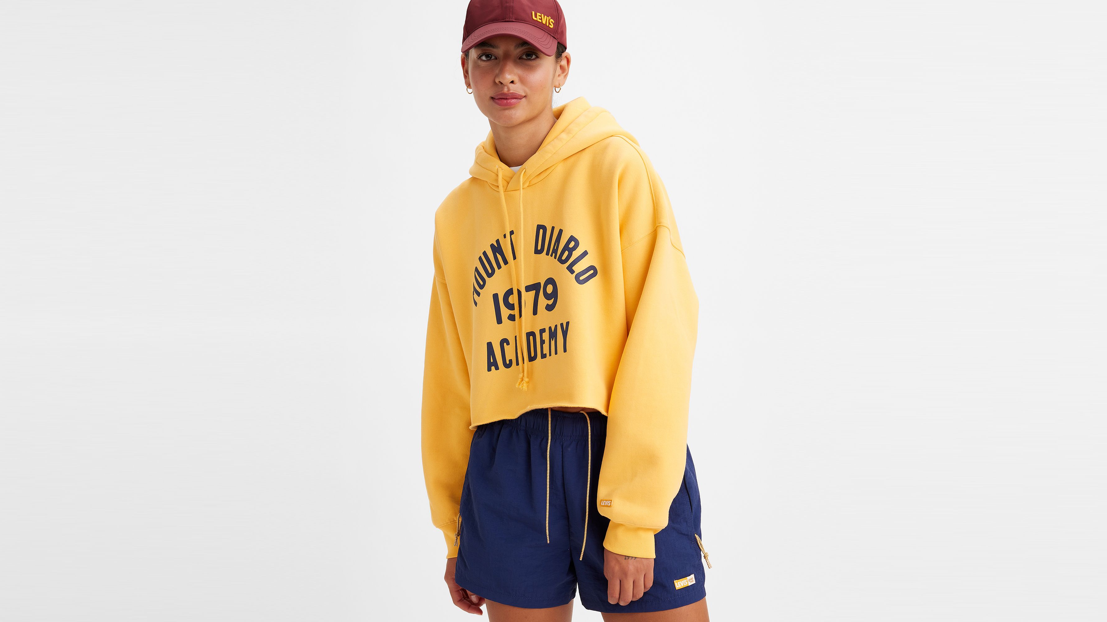 Levis raw cut cb crop 2024 hoodie colorblock