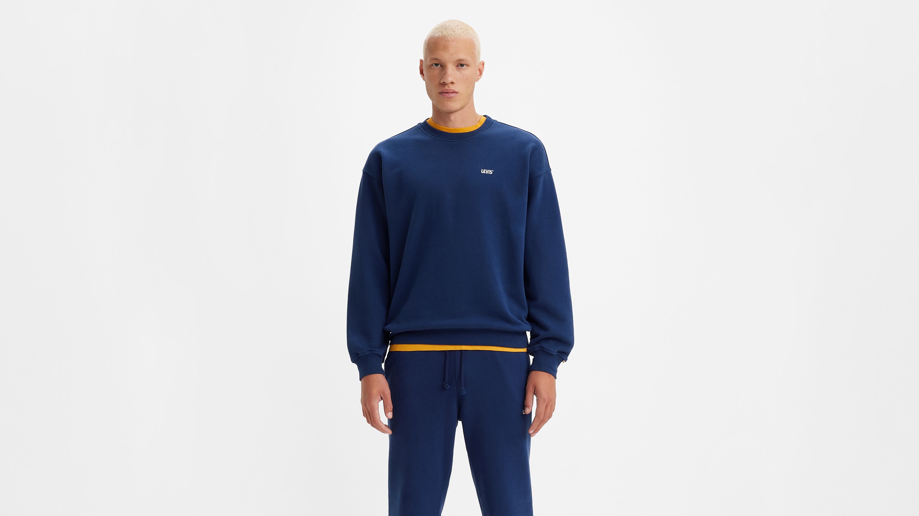 Gold Tab™ Crewneck Sweatshirt 2