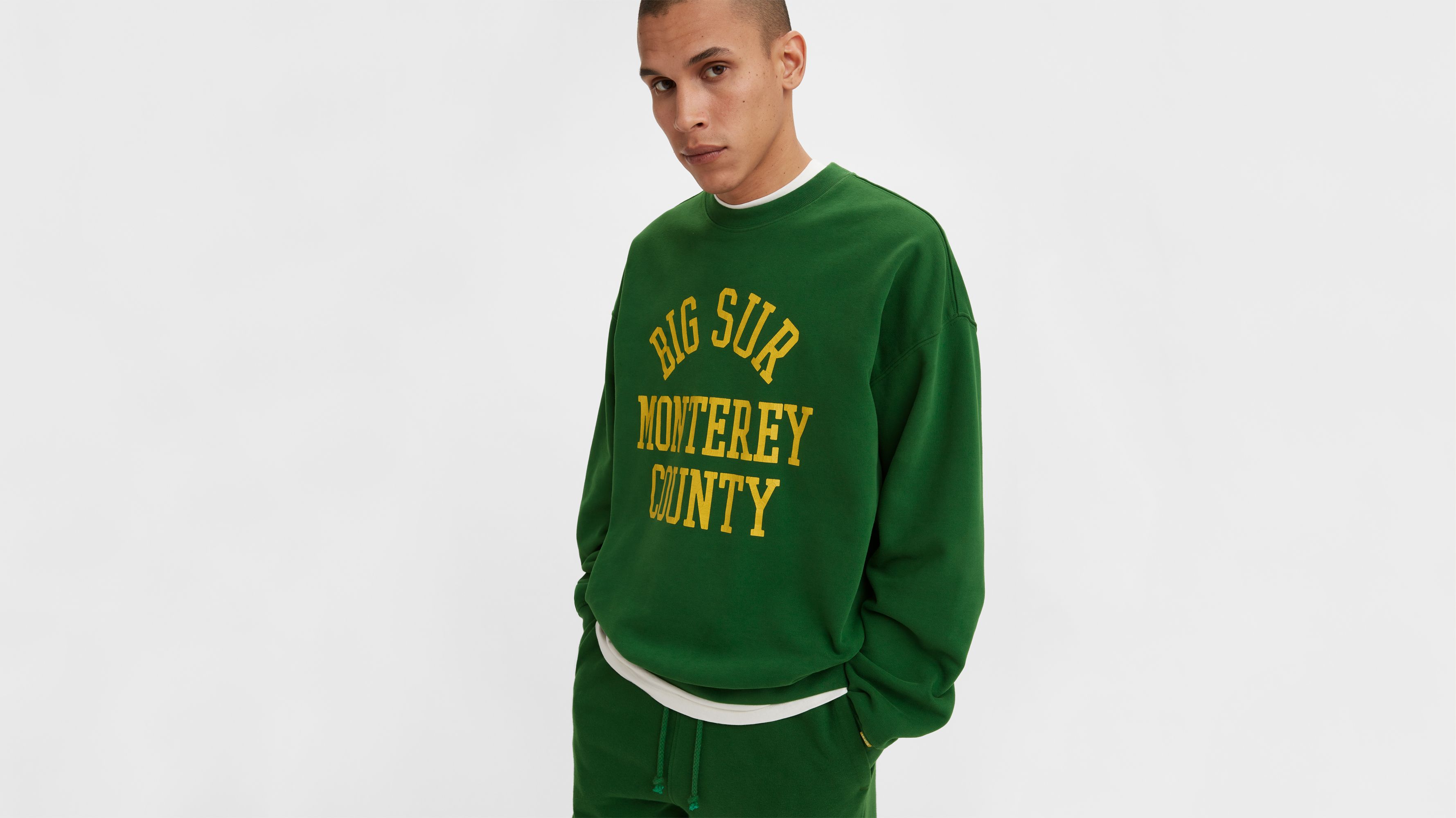 Gold Tab™ Crewneck Sweatshirt - Green | Levi's® CA