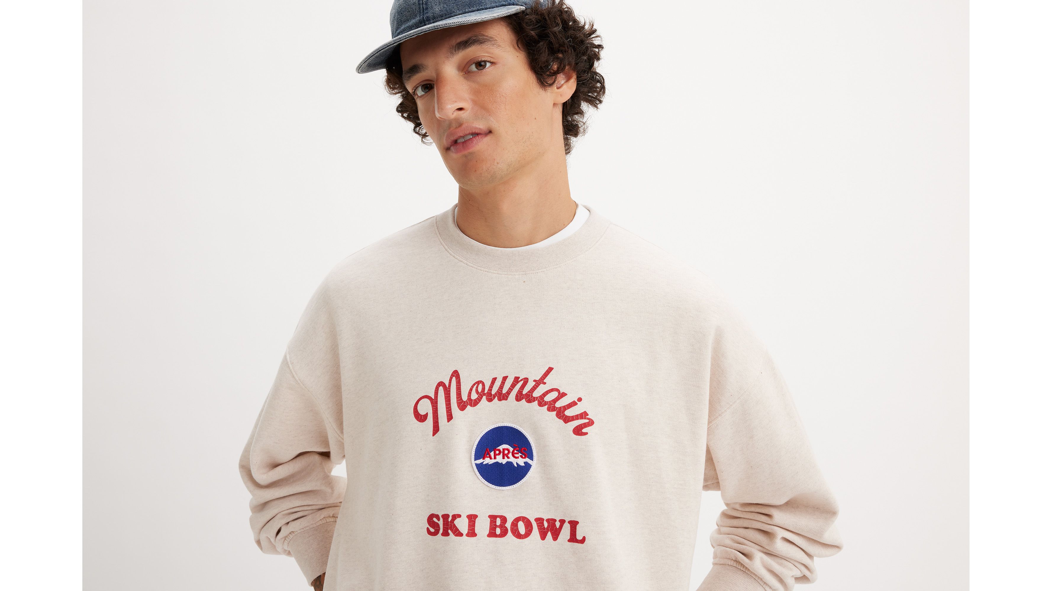 Gold Tab™ Crewneck Sweatshirt 4