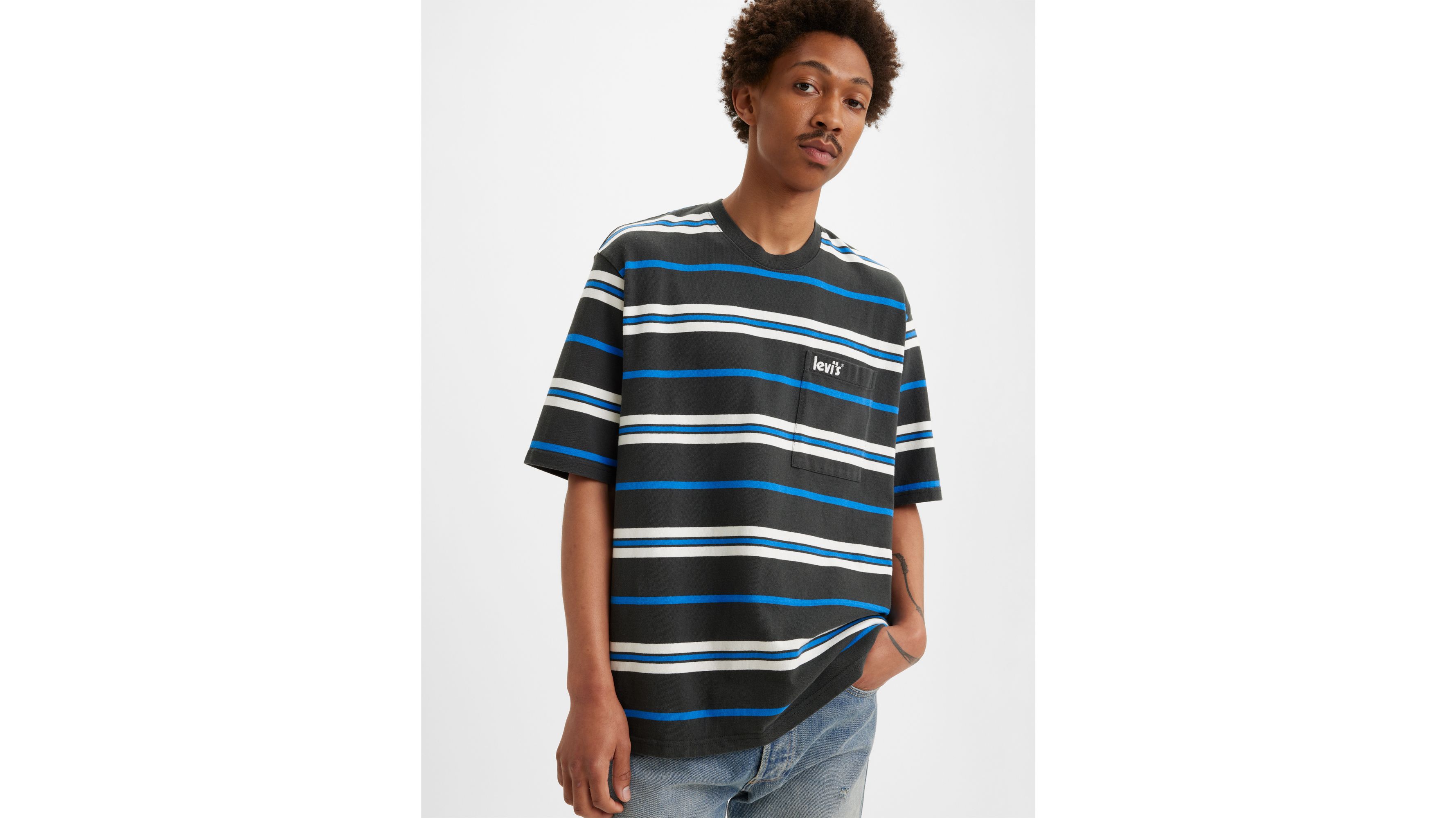 levis pocket t