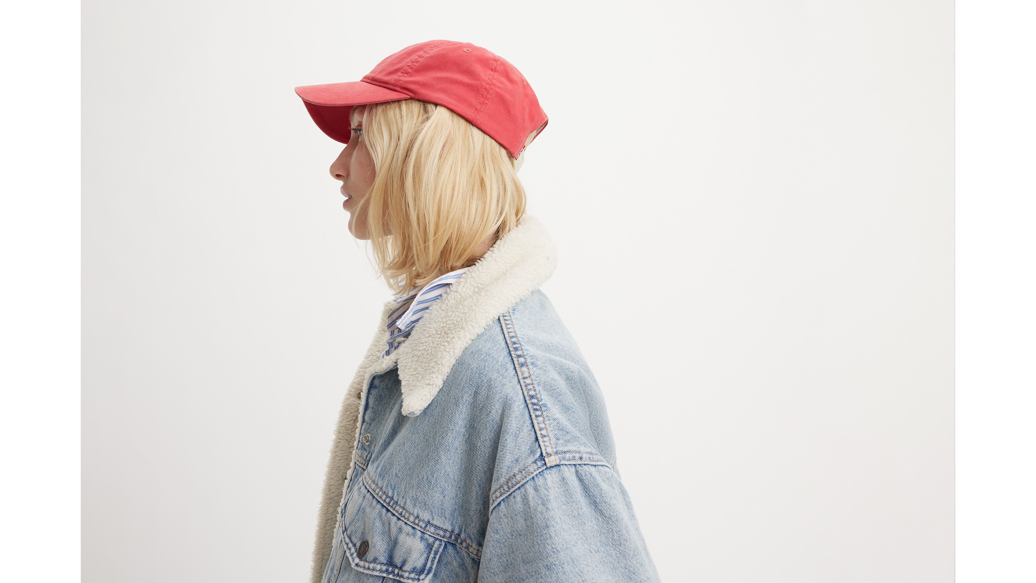 Levi's 90s Sherpa Trucker Jacket In Morning Sunlight