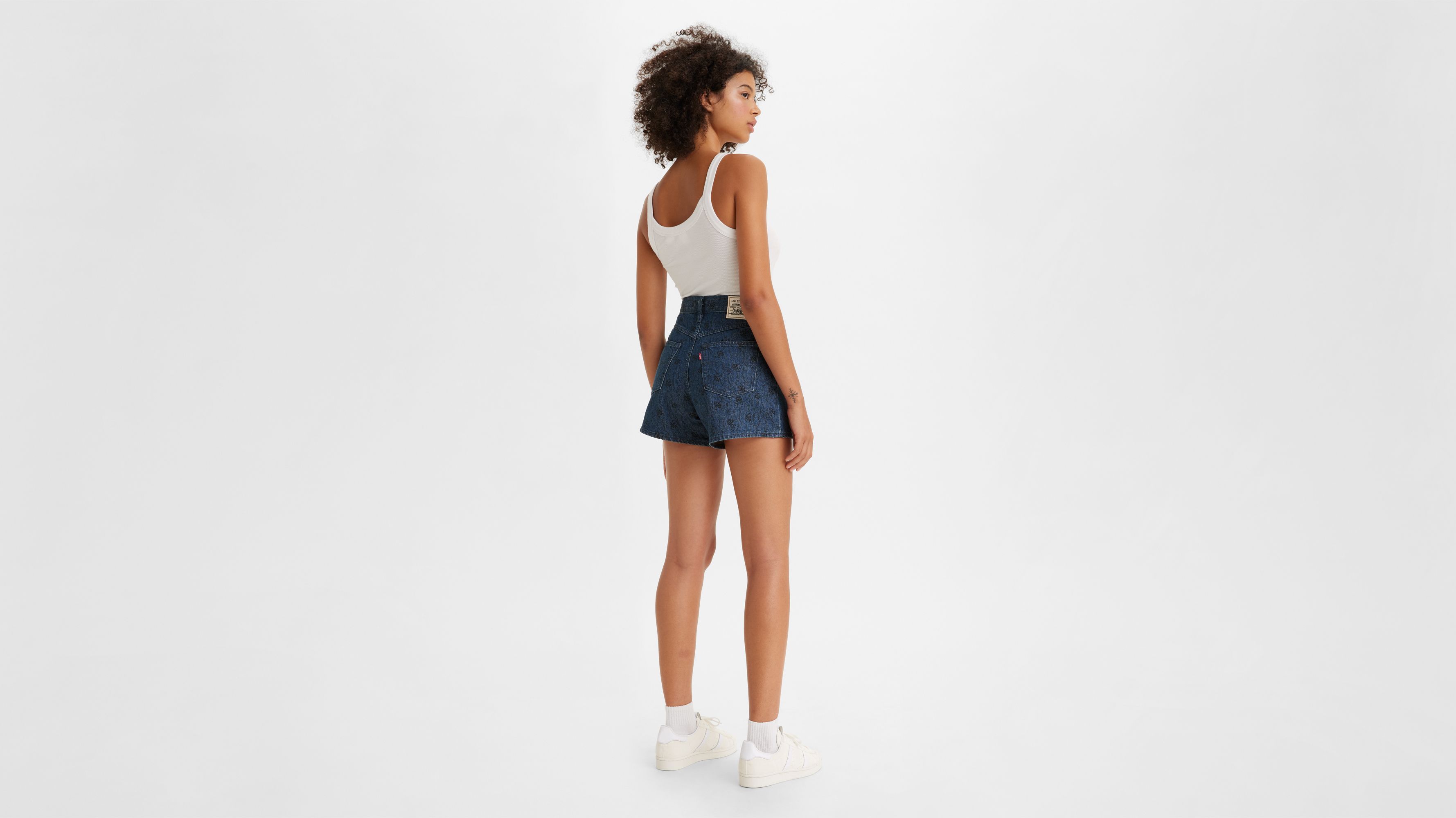 Levi's® Wellthread® '80s Mom Women's Shorts - Black | Levi's® US