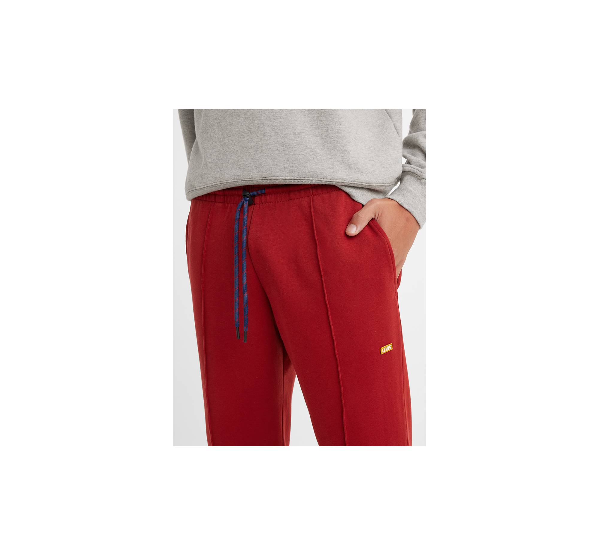 Tab™ Off Court Track Men's Pants - Red | Levi's® US