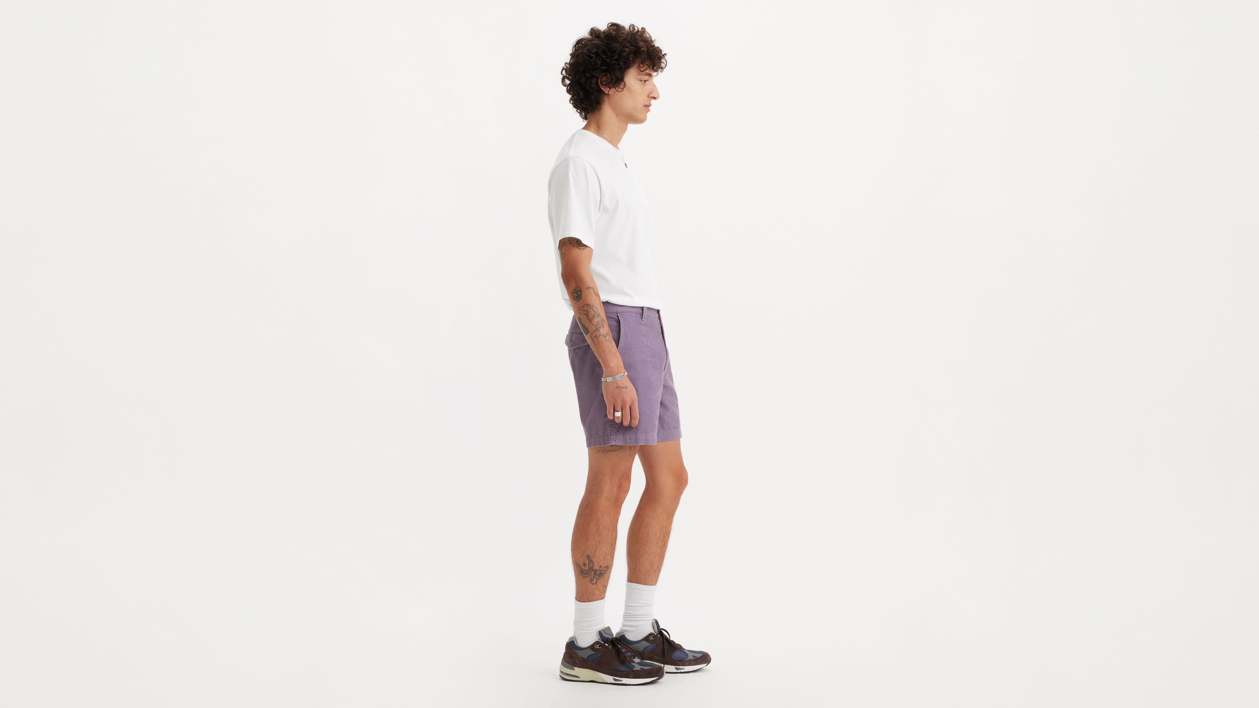パンツ AURALEE WASHED CORDUROY CUTOFF SHORTS A46610043-detail1-pdp?$qv_desktop$