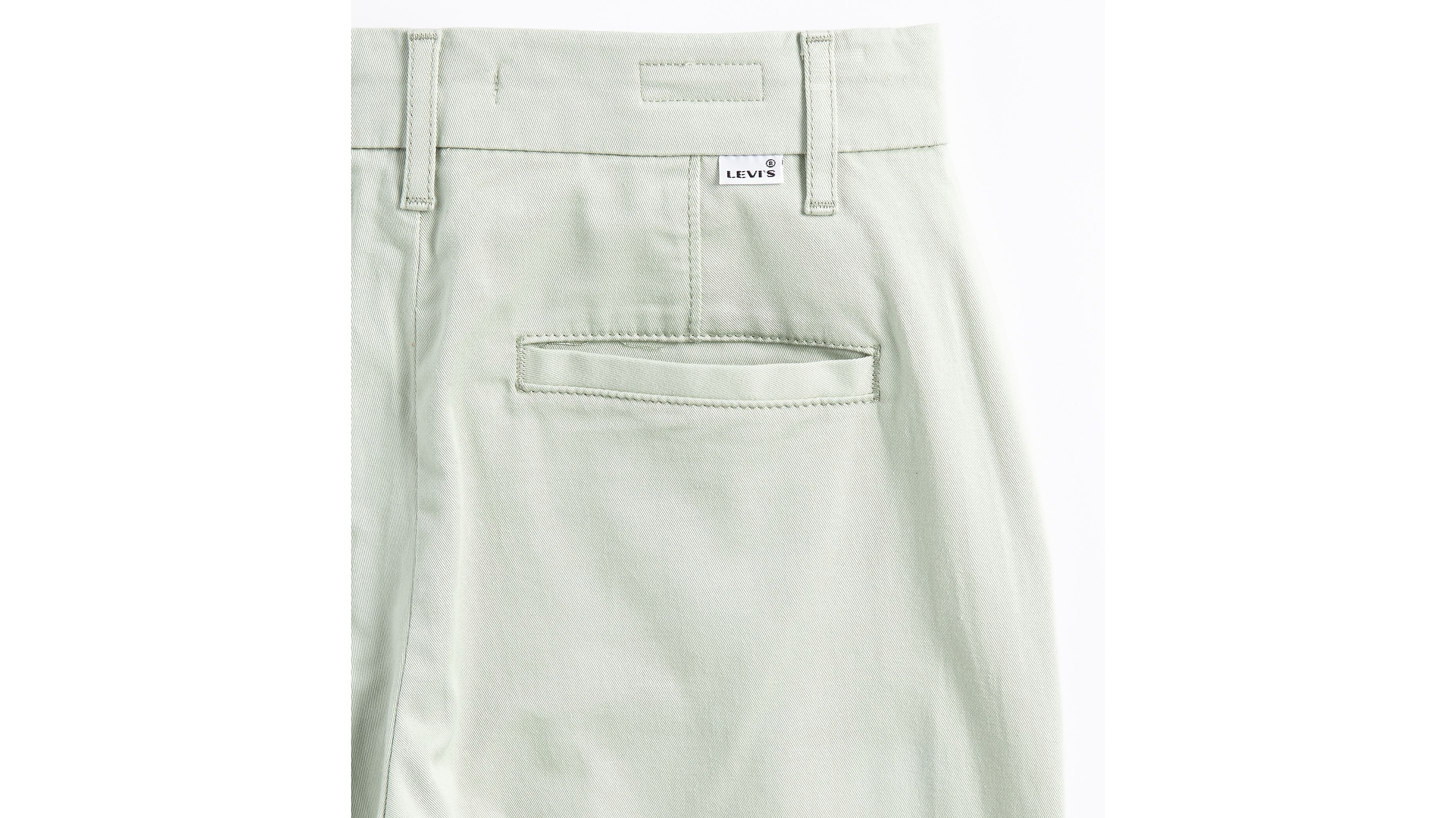Essential Chino 8