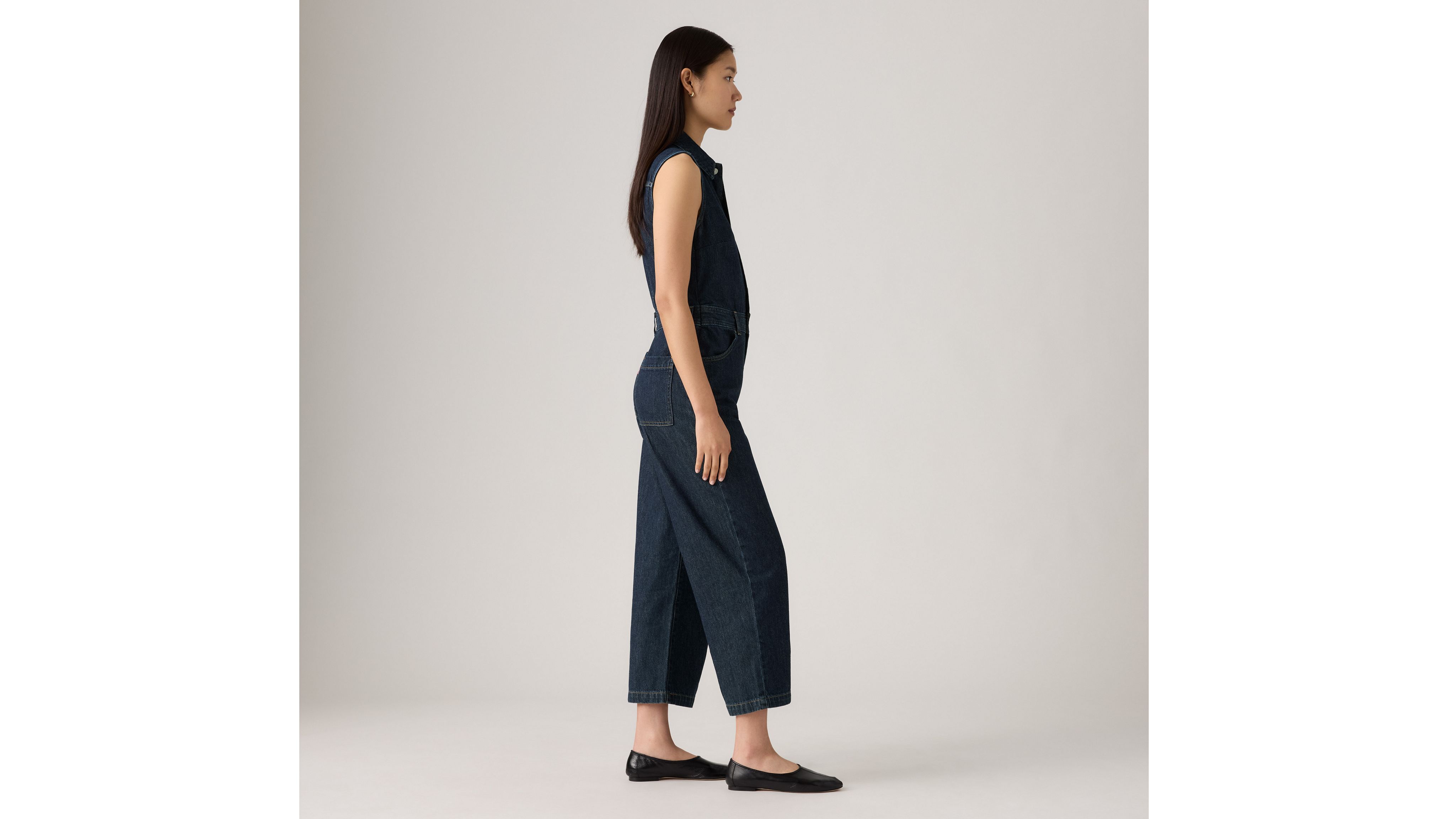 Sleeveless Lightweight Jumpsuit 3