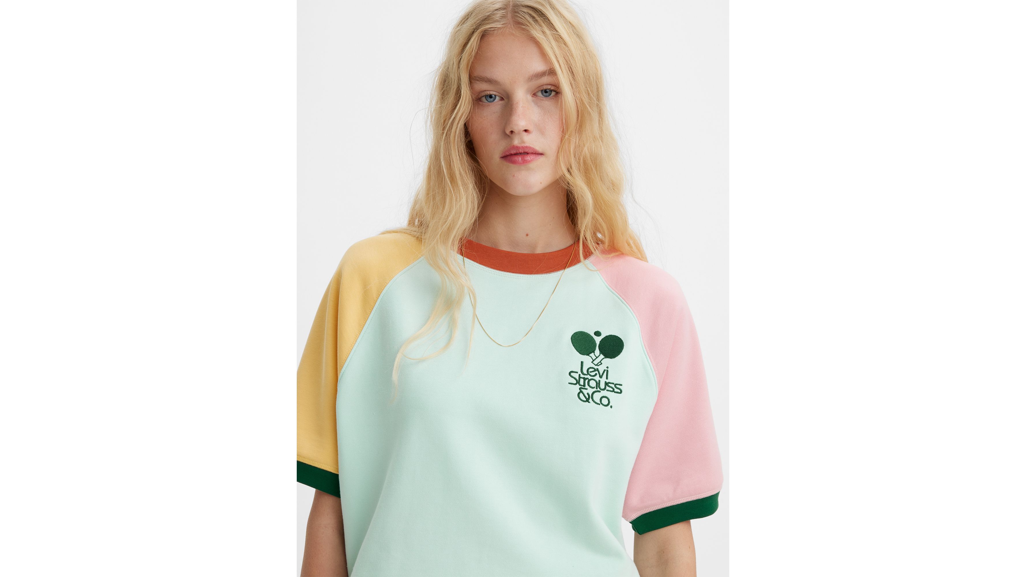 Graphic Short Sleeve Sweatshirt 4