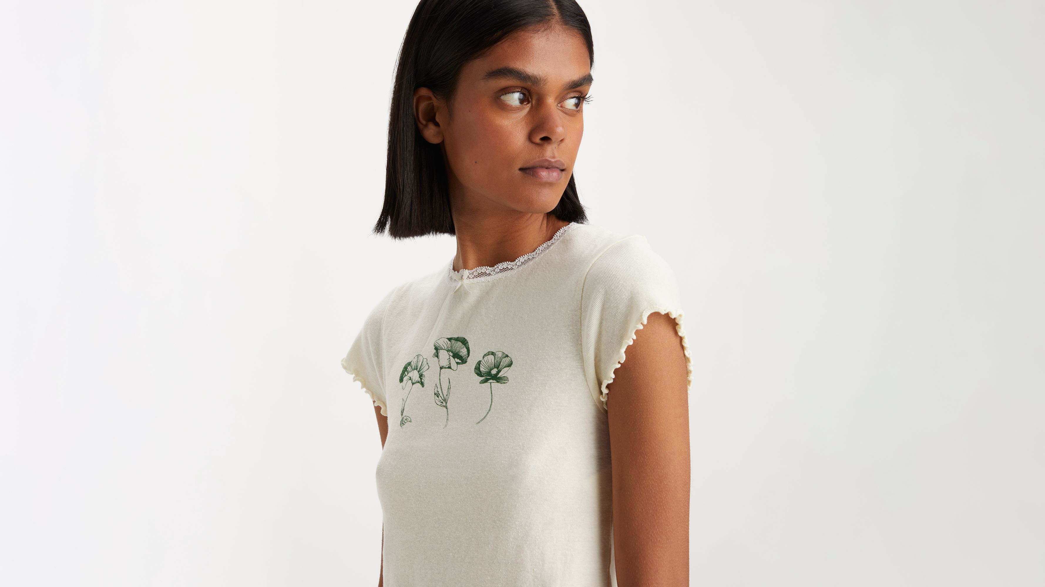 Graphic Dry Goods Short Sleeve Tee White Levi's® AD