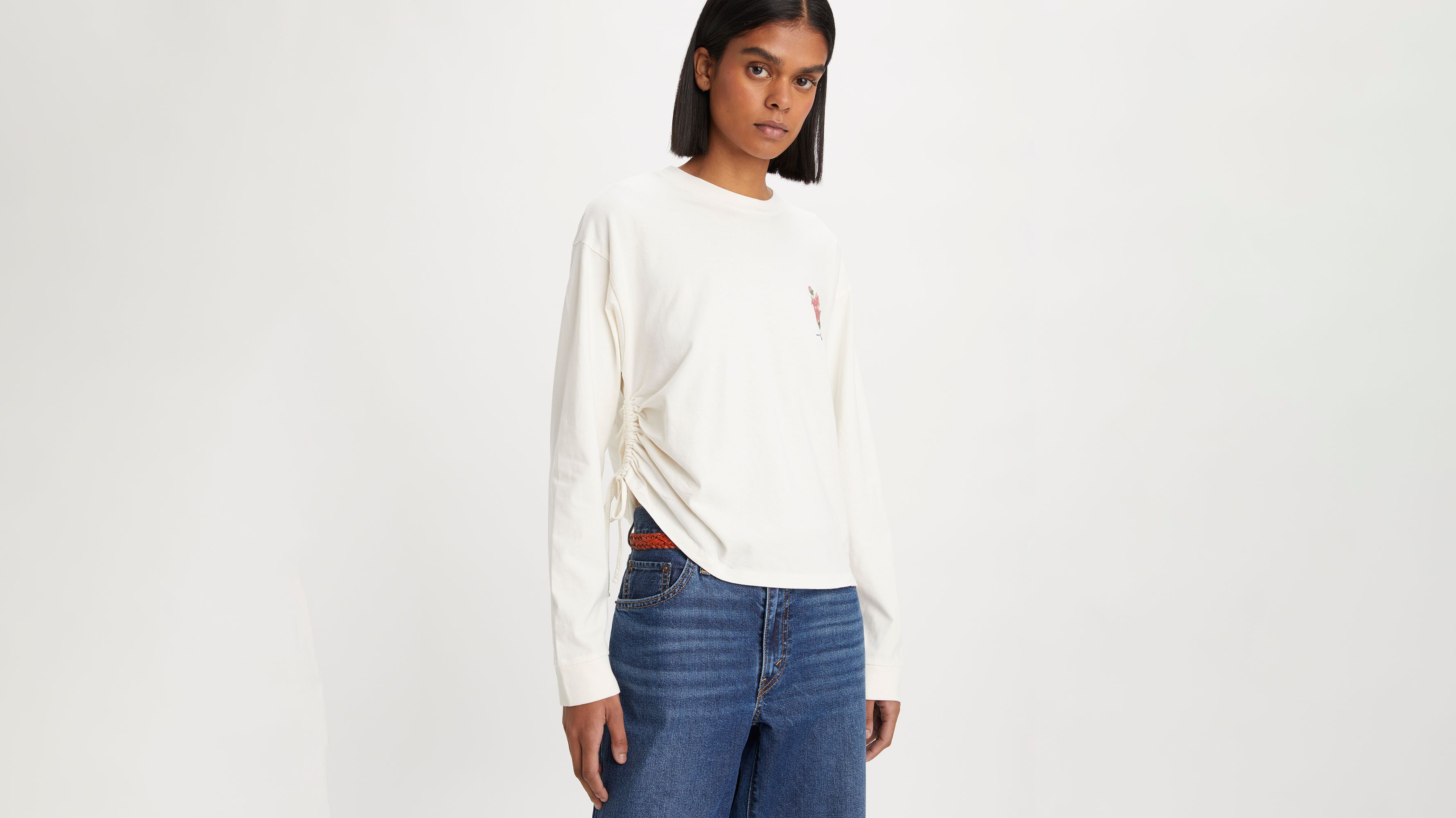 Graphic Long Sleeve Cinched Tee 1