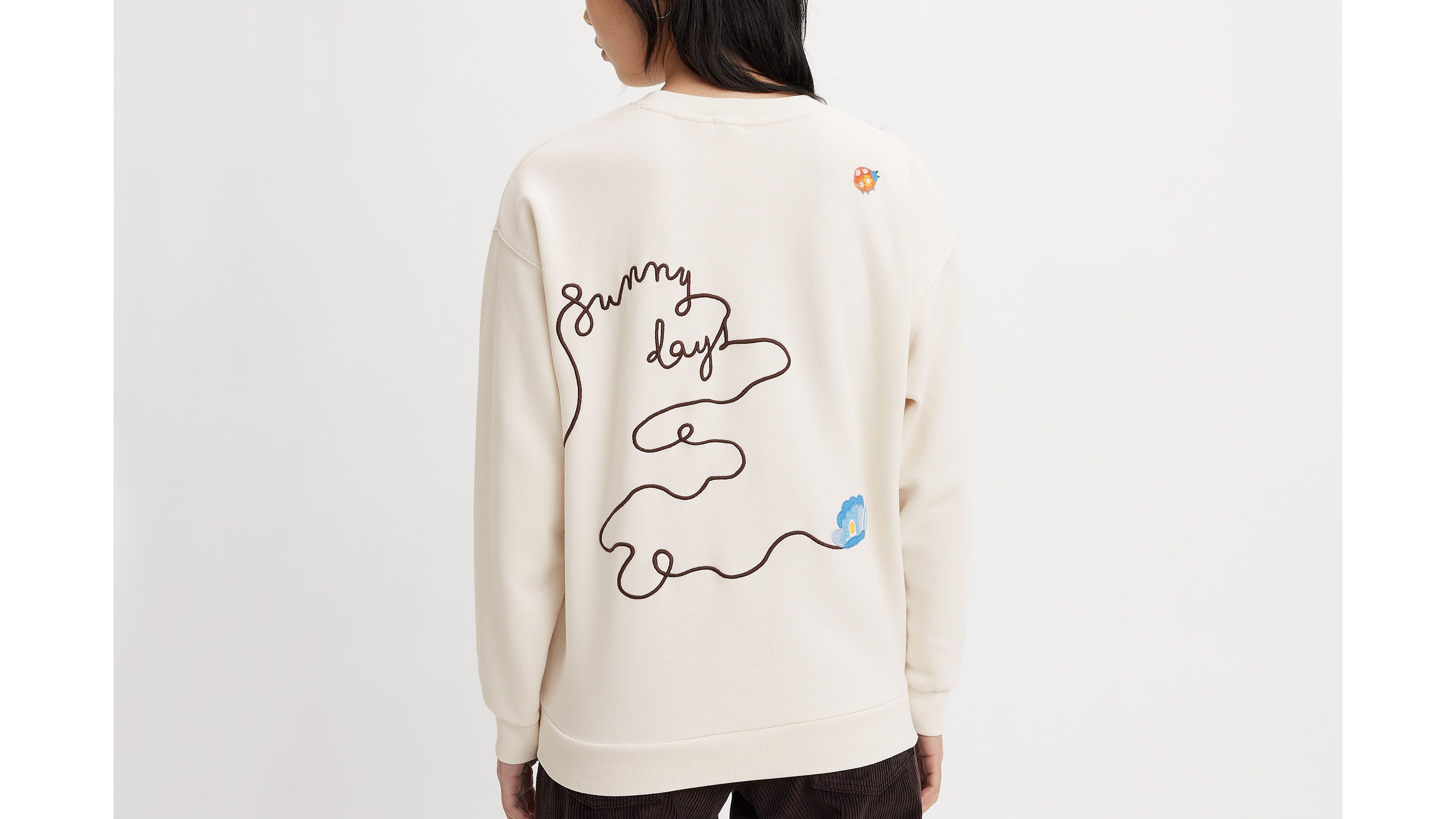 Graphic Salinas Crewneck Sweatshirt 3