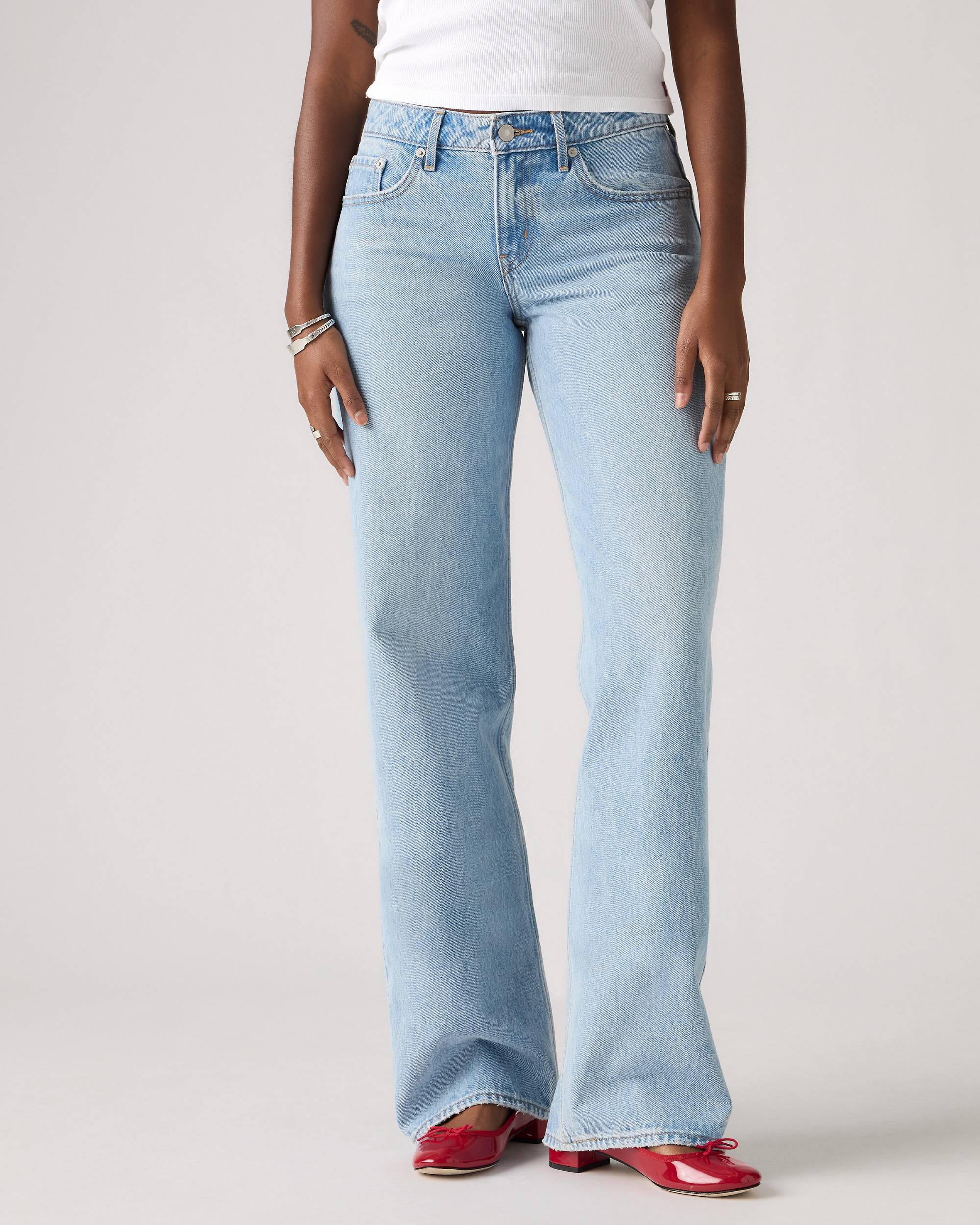 Low Loose Women's Jeans - Light Wash | Levi's® US Low Loose Women's Jeans - Light Wash | Levi's® US