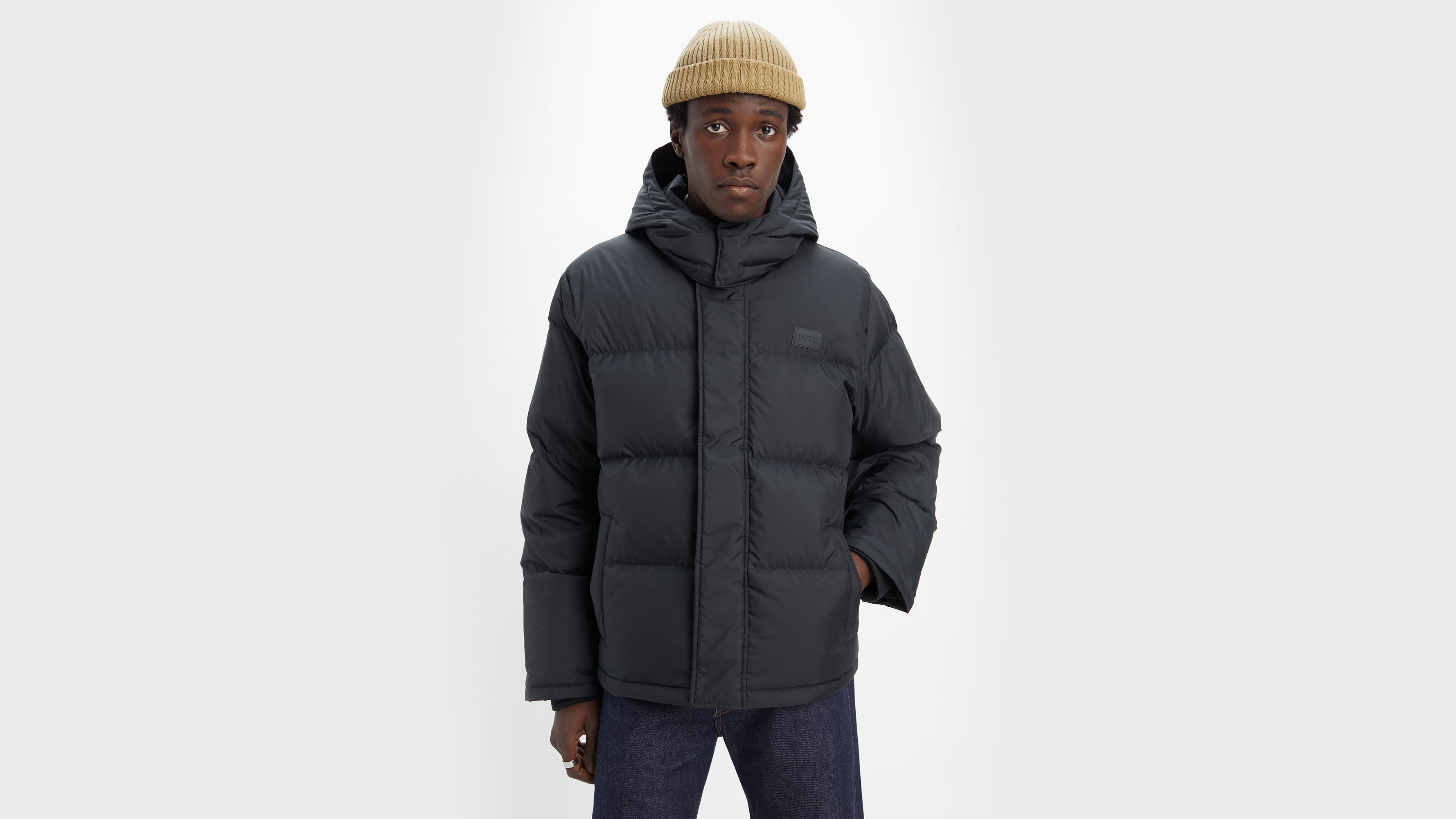 Laurel Short Puffer - Black | Levi's® KZ