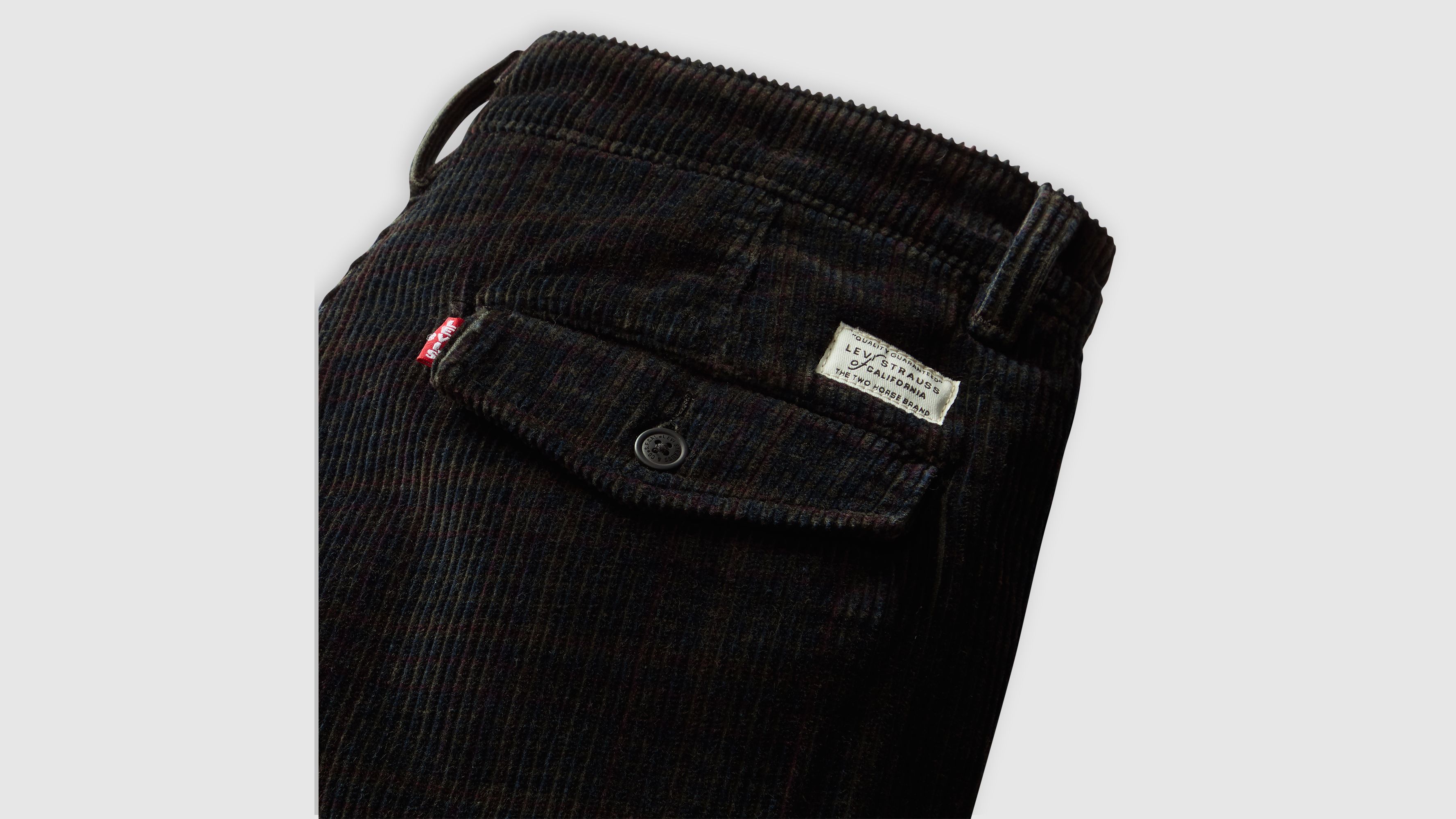 Xx Chino Authentic Relaxed Men's Pants - Black | Levi's® US