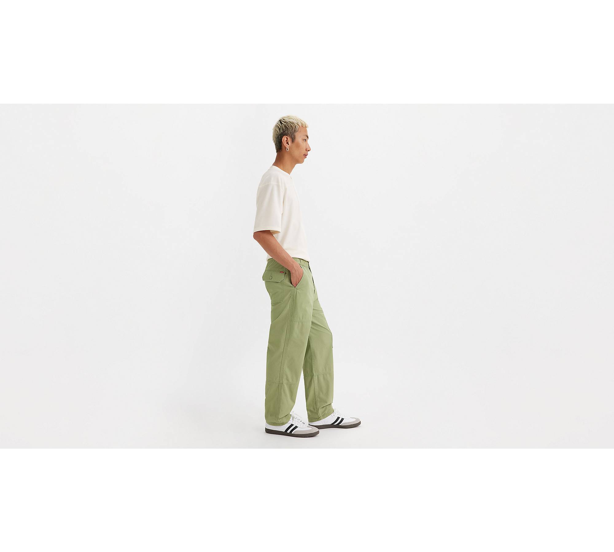 Patch Pocket Cargo Pants - Green | Levi's® GB