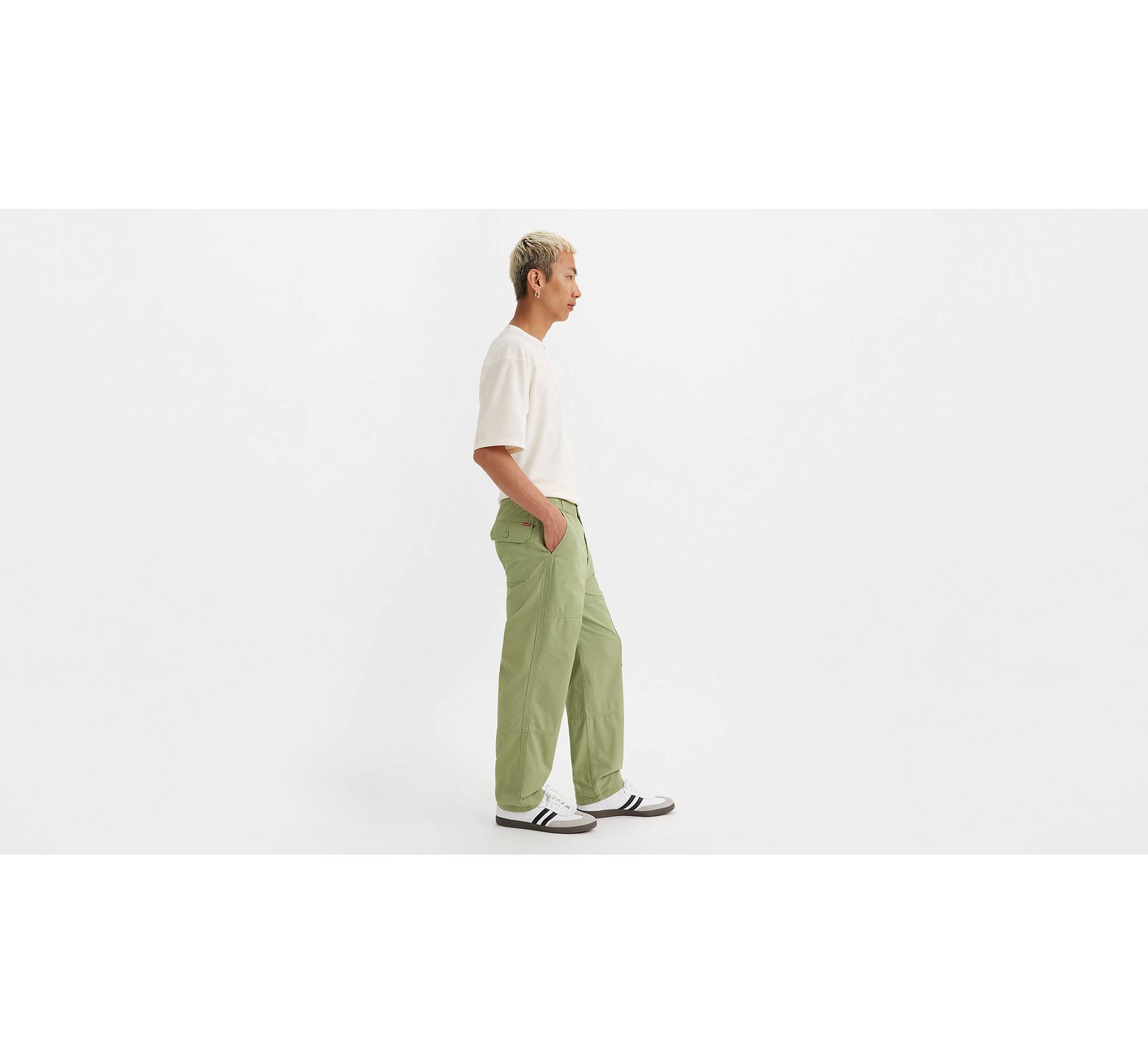 Patch Pocket Cargo Pants - Green | Levi's® RO