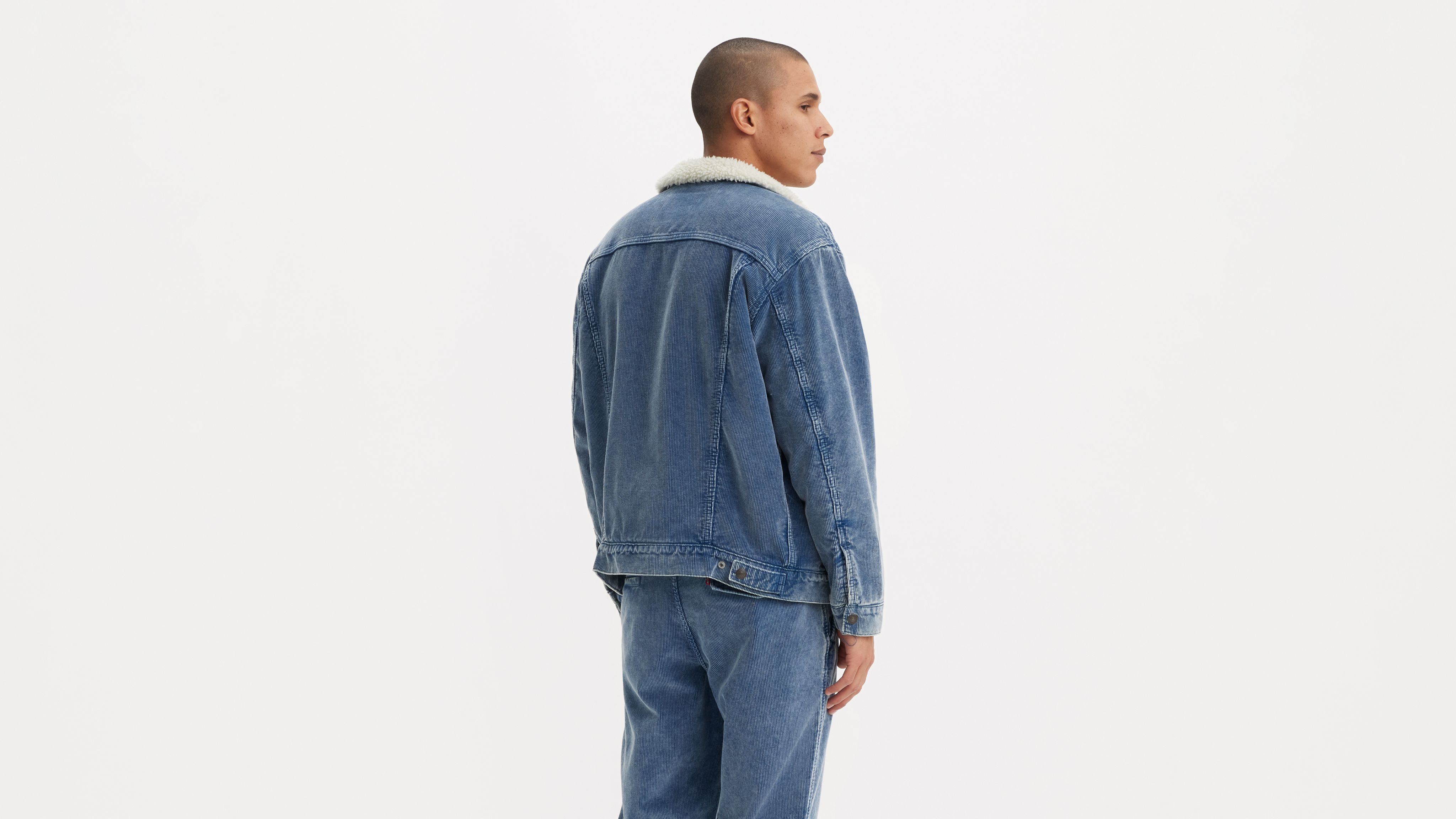 A57840016-back-pdp?$onmodelback$