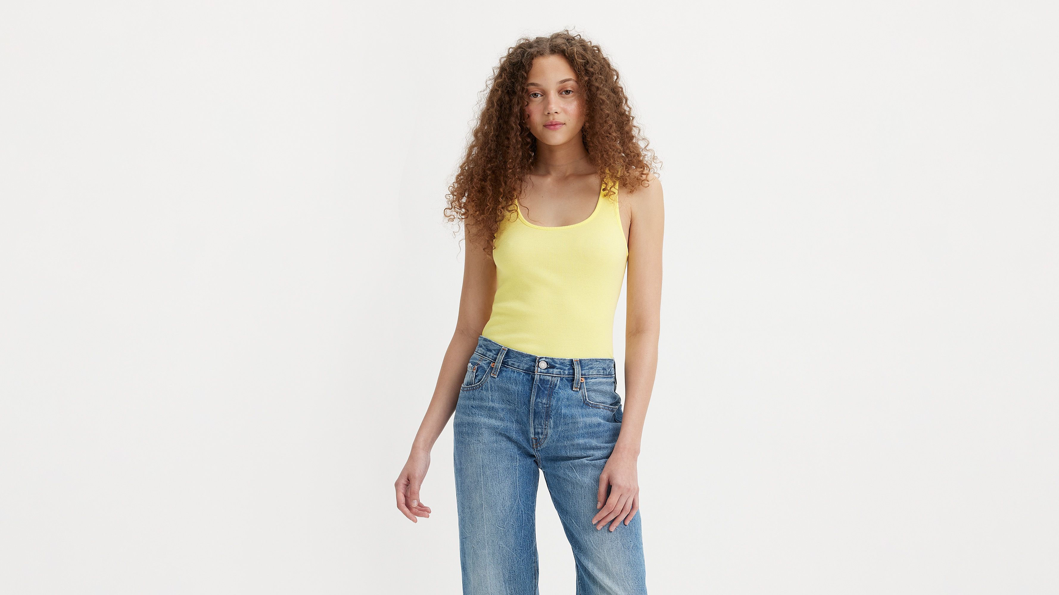 Rest&Recreation SLEEVELESS TOP イエローグリーン Classic Fit Tank Top - Yellow | Levi's® US