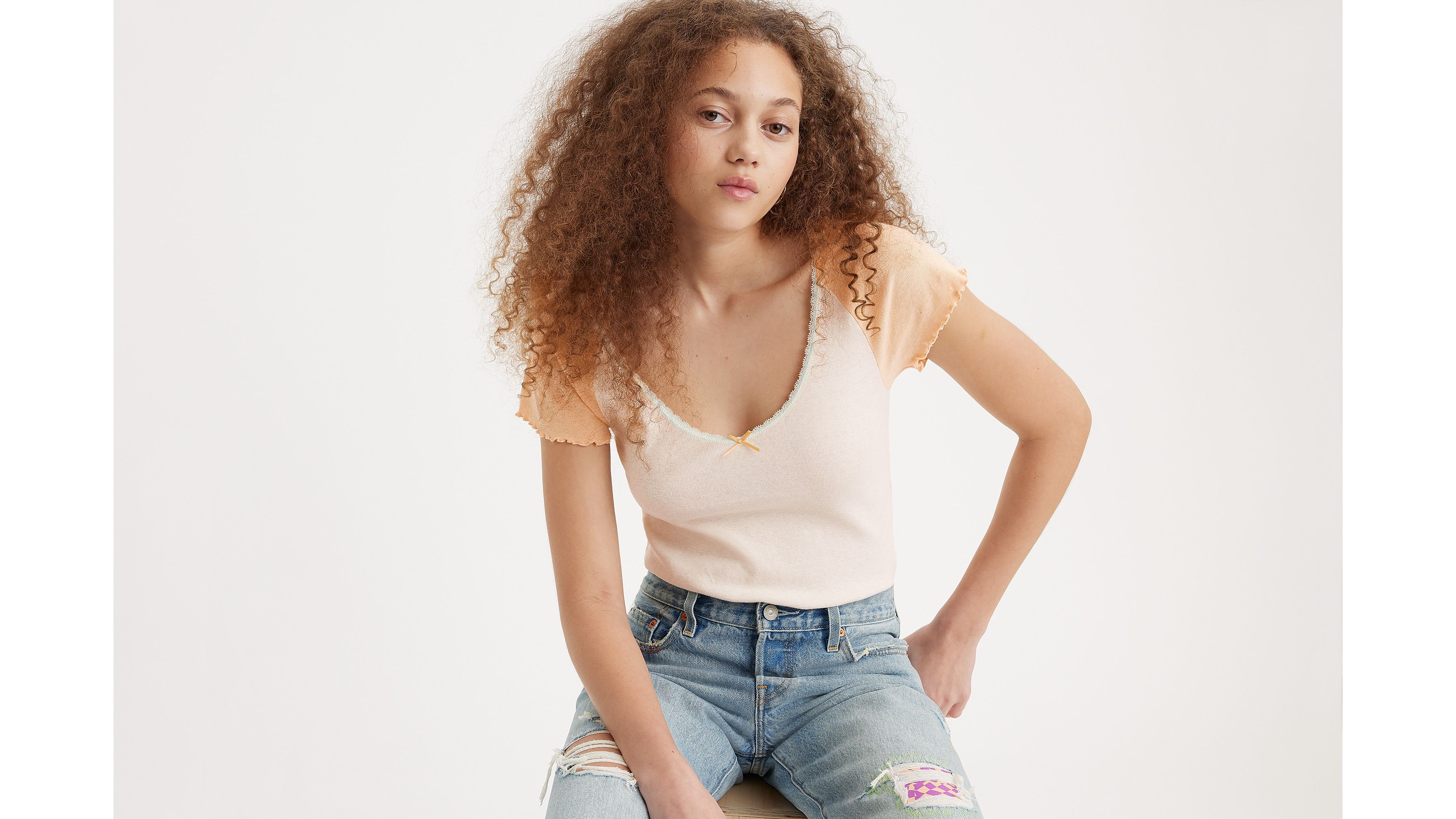 Dry Goods Vneck Tshirt Yellow Levi's® US