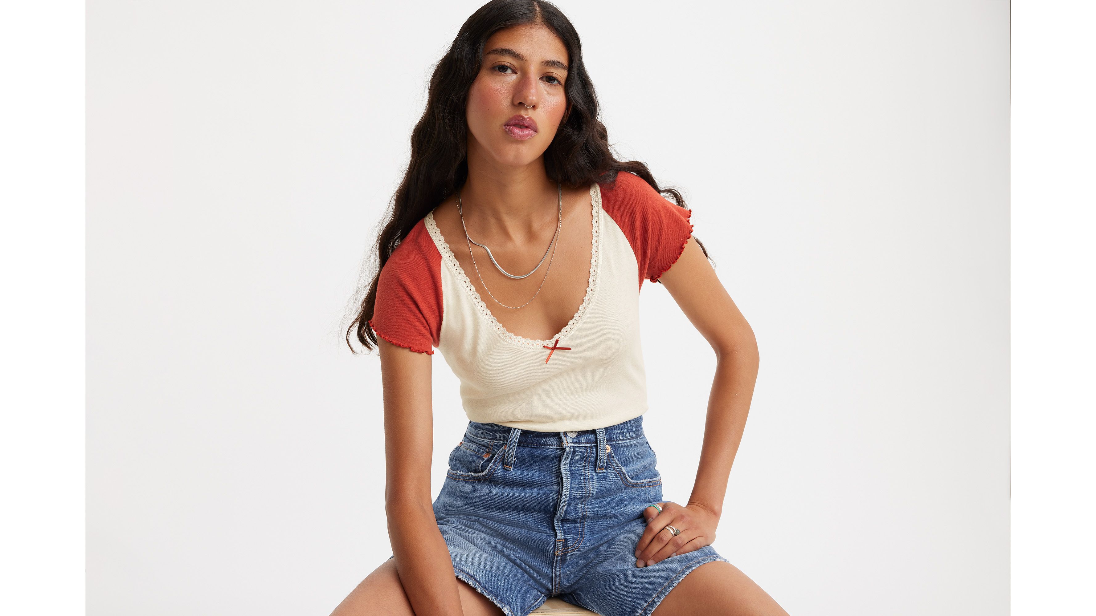 Dry Goods V Neck T-shirt - Red | Levi's® US