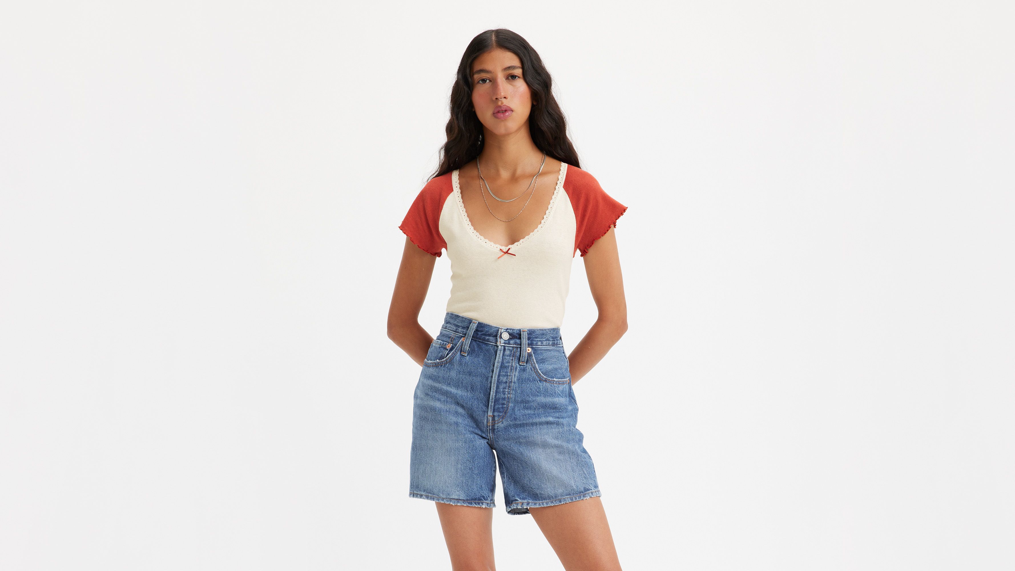 Dry Goods V Neck T-Shirt 2