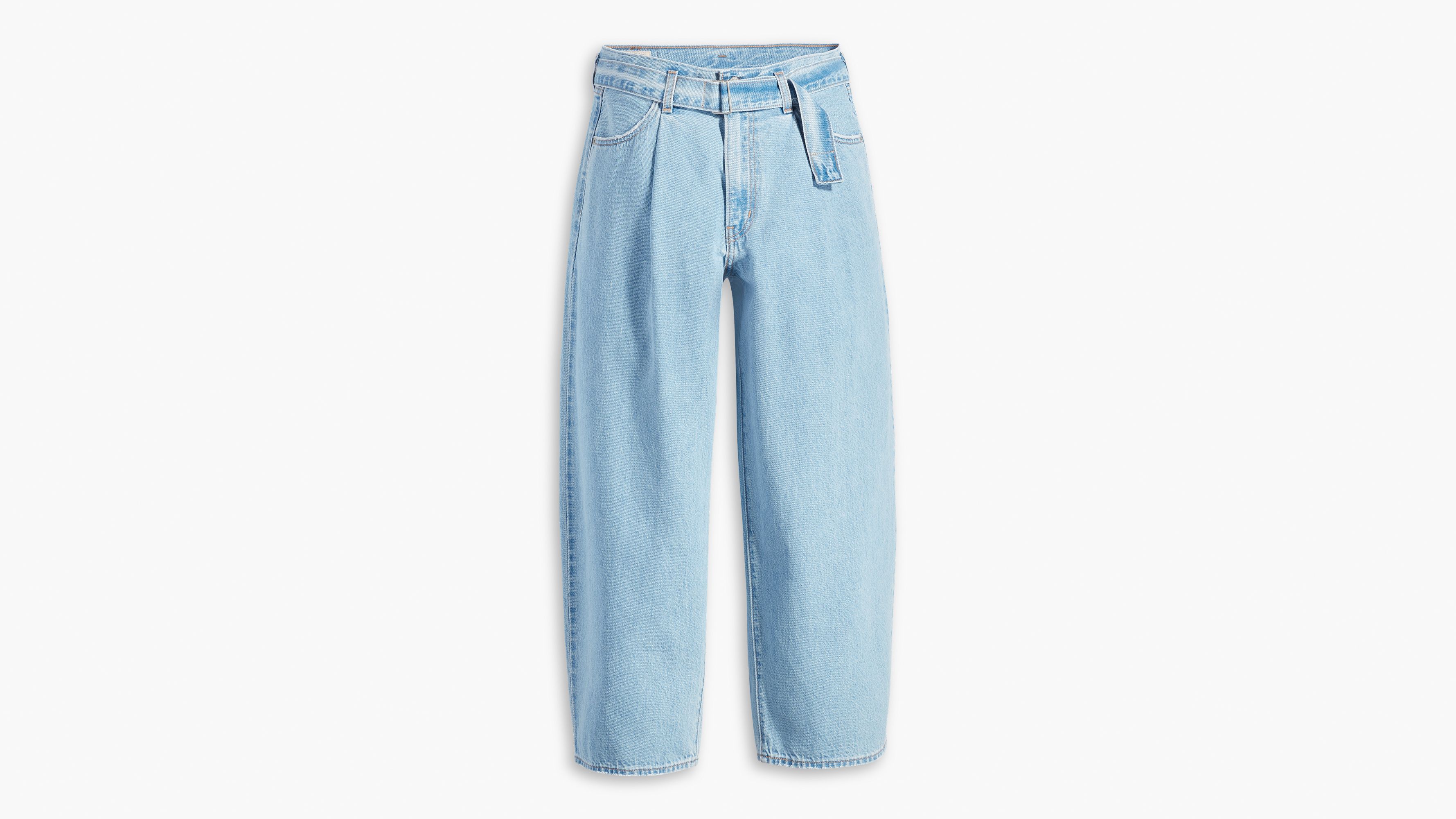 Baggy Jeans mit Gürtel 6