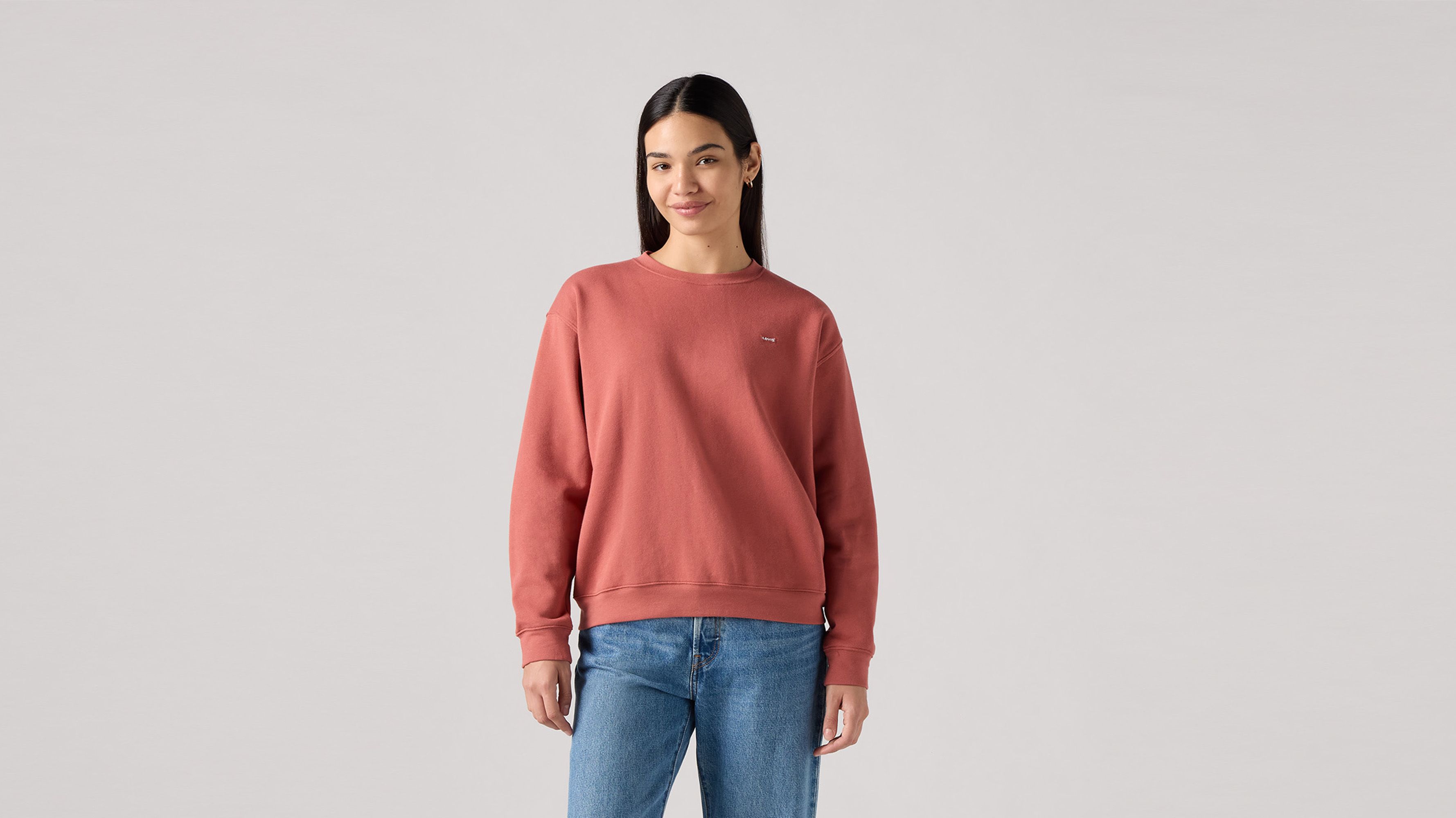 Everyday Sweatshirt 1