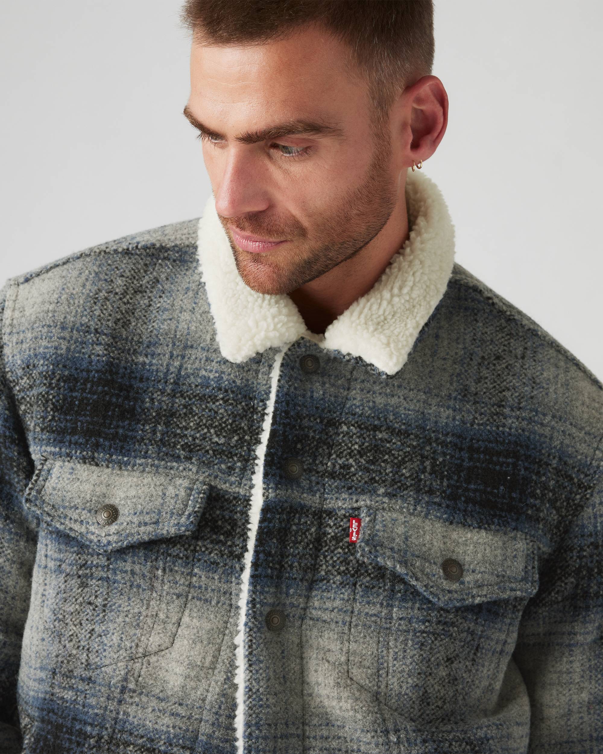 Plaid Type Iii Sherpa Trucker Jacket - Grey | Levi's® US Plaid Type Iii Sherpa Trucker Jacket - Grey | Levi's® US