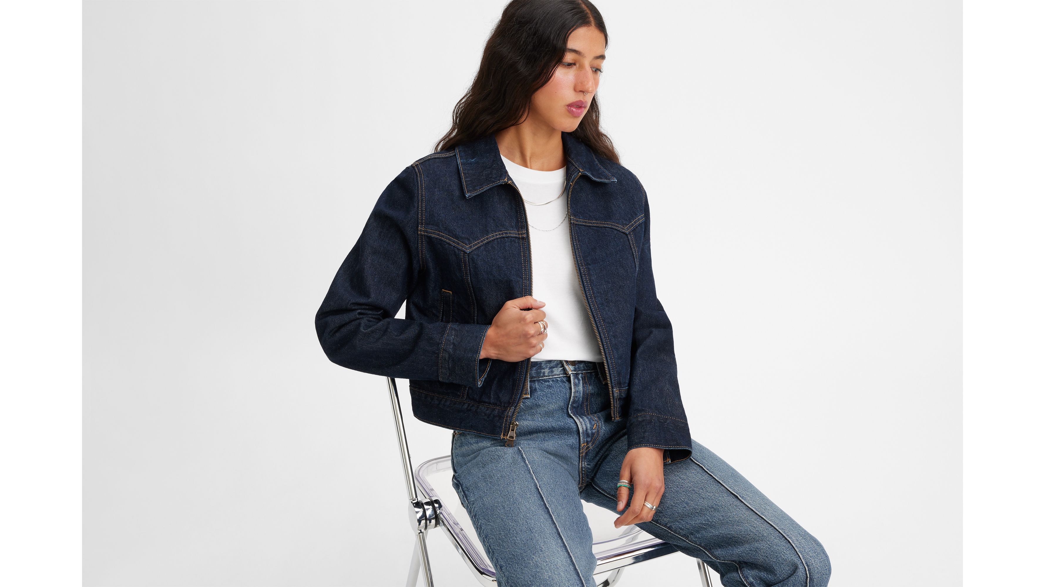 Zip Slim Trucker Jacket - Medium Wash