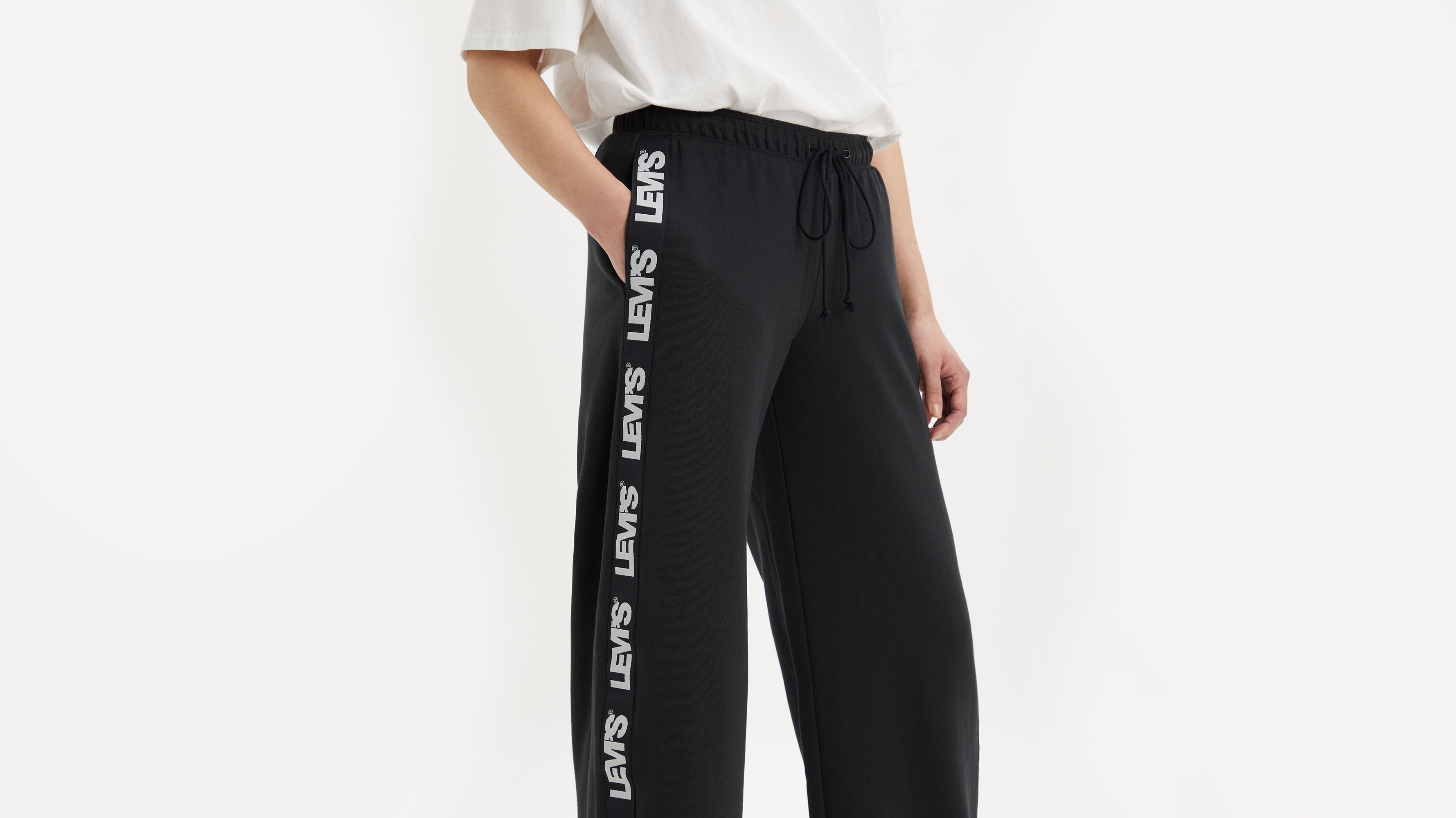 Livy Women's Trackpants with reflective Stripe - Black - Moke Apparel