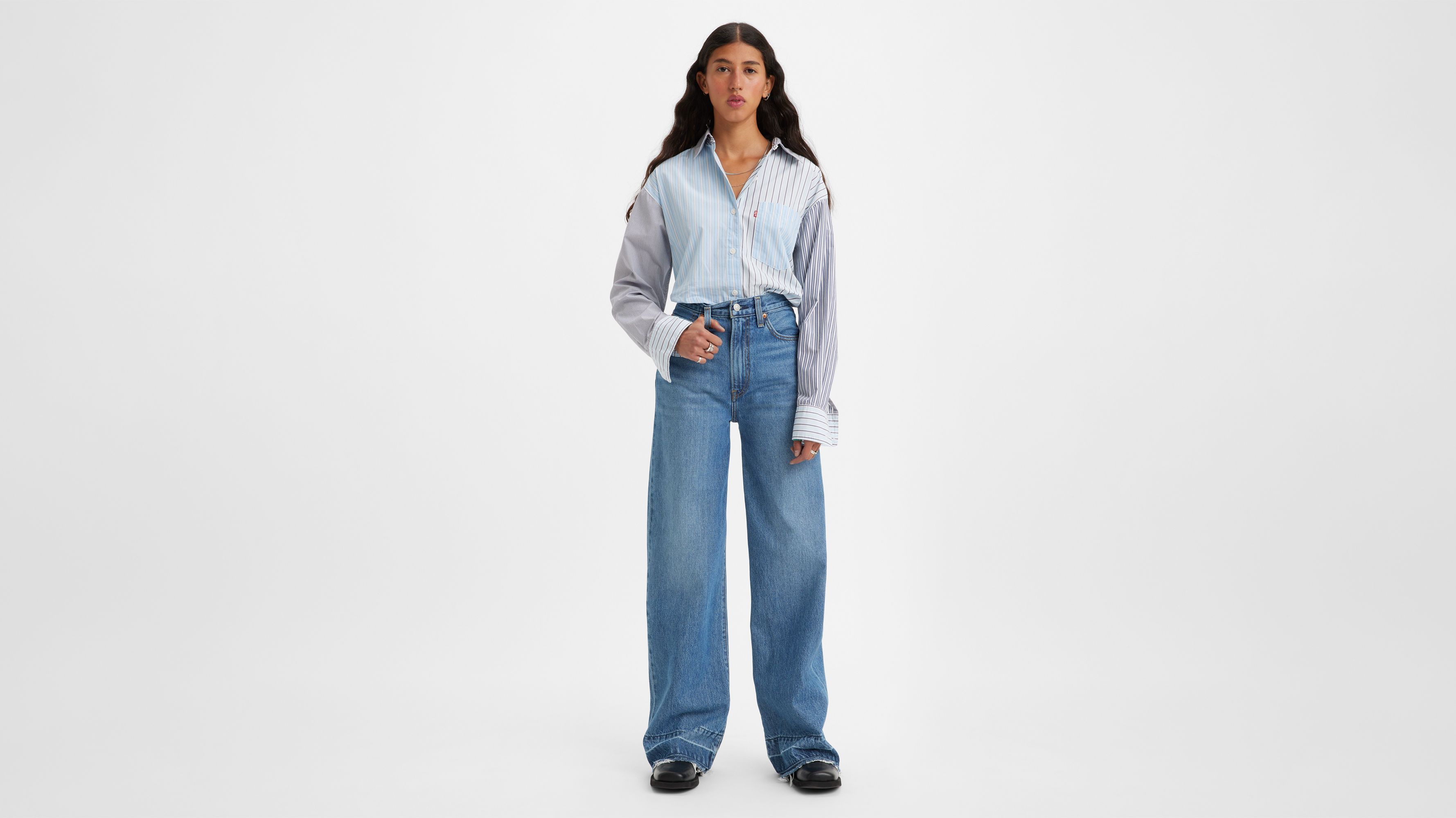 Women's Wide Leg Jeans