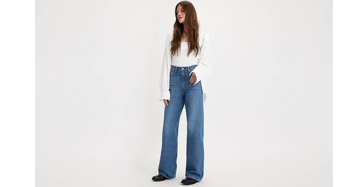 Levi's - Made to flatter, our Ribcage Wide Leg Jeans have