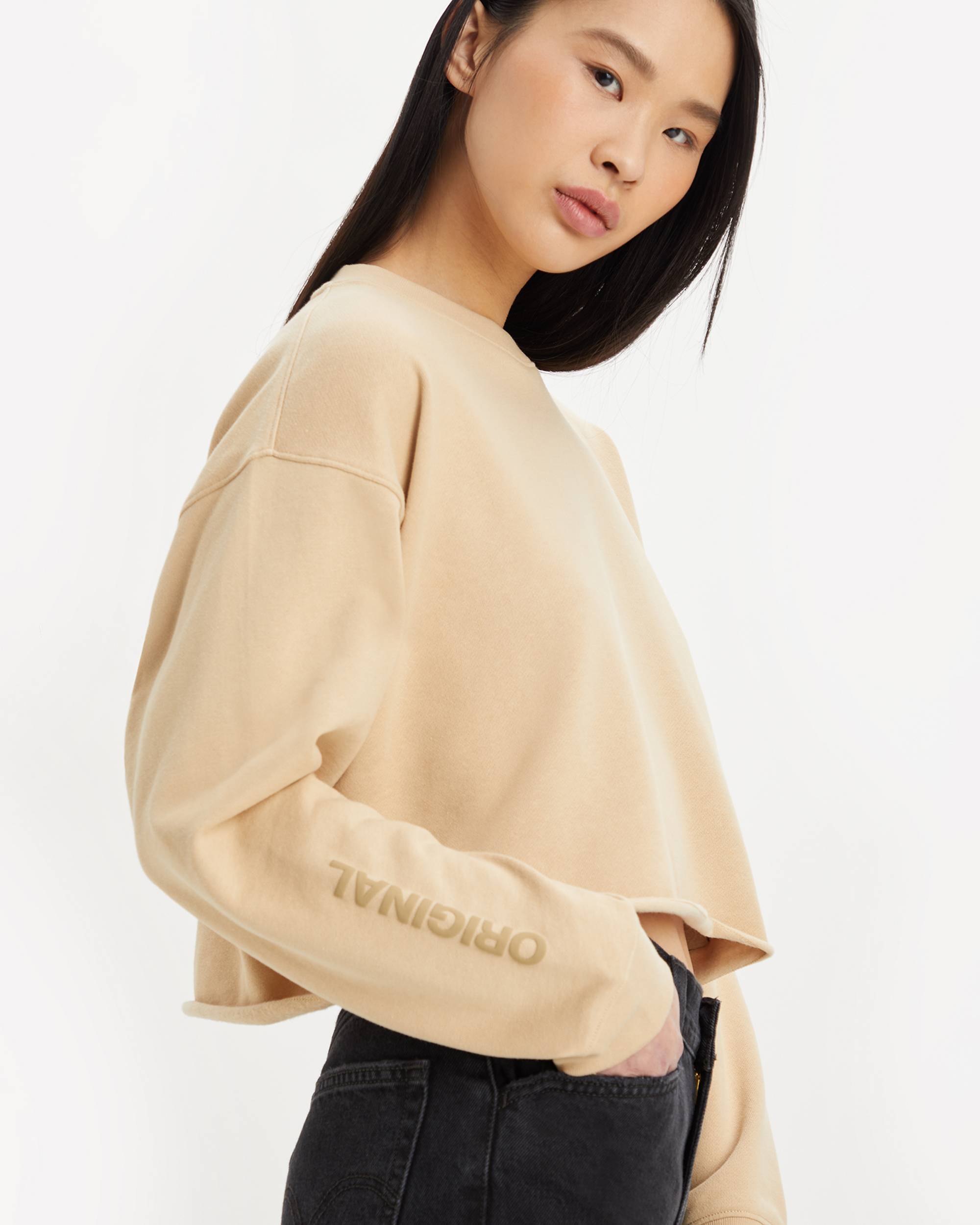 Graphic Carla Raw Cut Crewneck Sweatshirt - Tan | Levi's® US Graphic Carla Raw Cut Crewneck Sweatshirt - Tan | Levi's® US