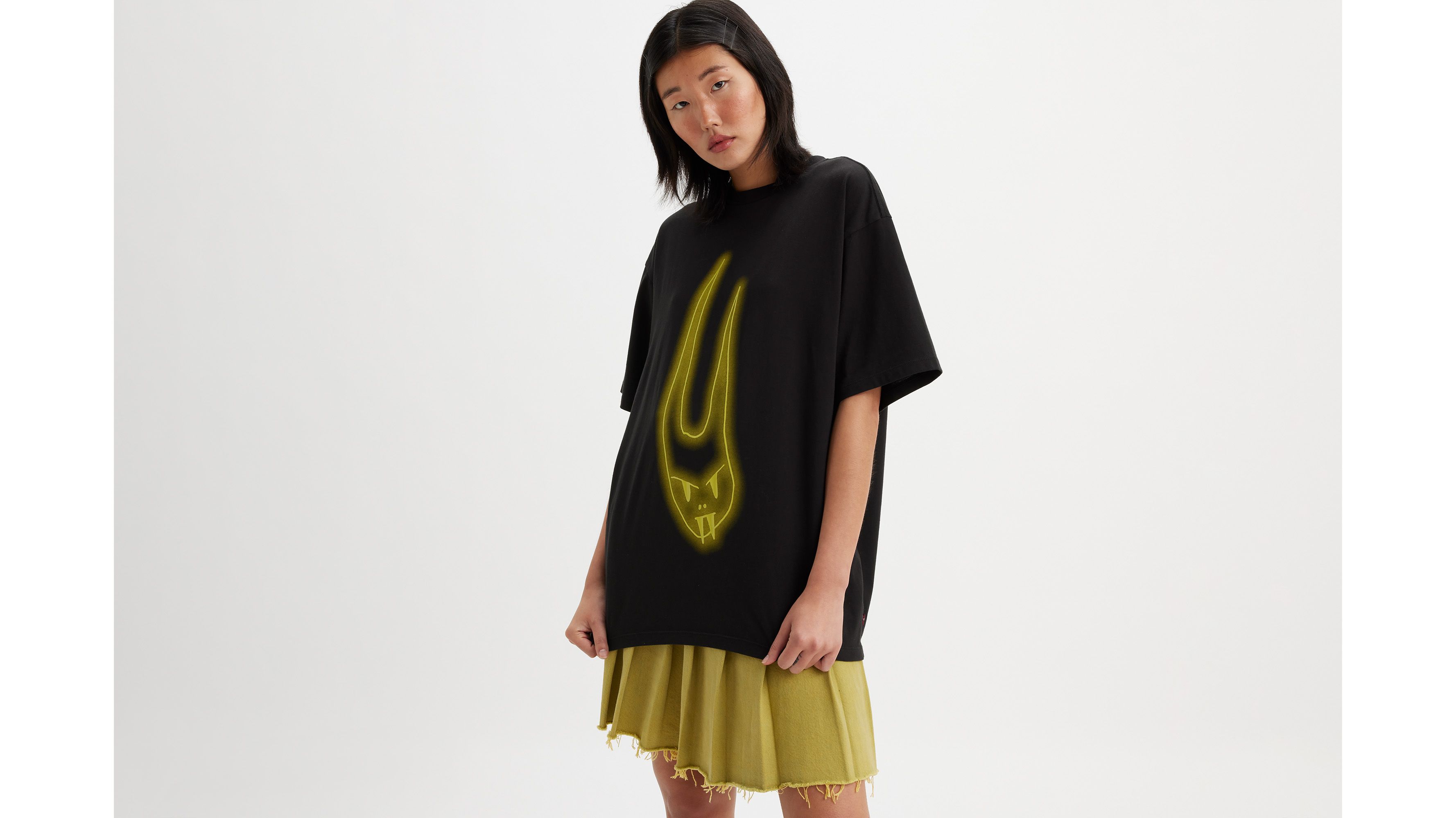 Tシャツ・カットソー [JOLIE LAIDE] Cosmic bunny oversized t-shirt JOLIE LAIDE][JOLIE LAIDE x PLASTICPECO] Cosmic bunny
