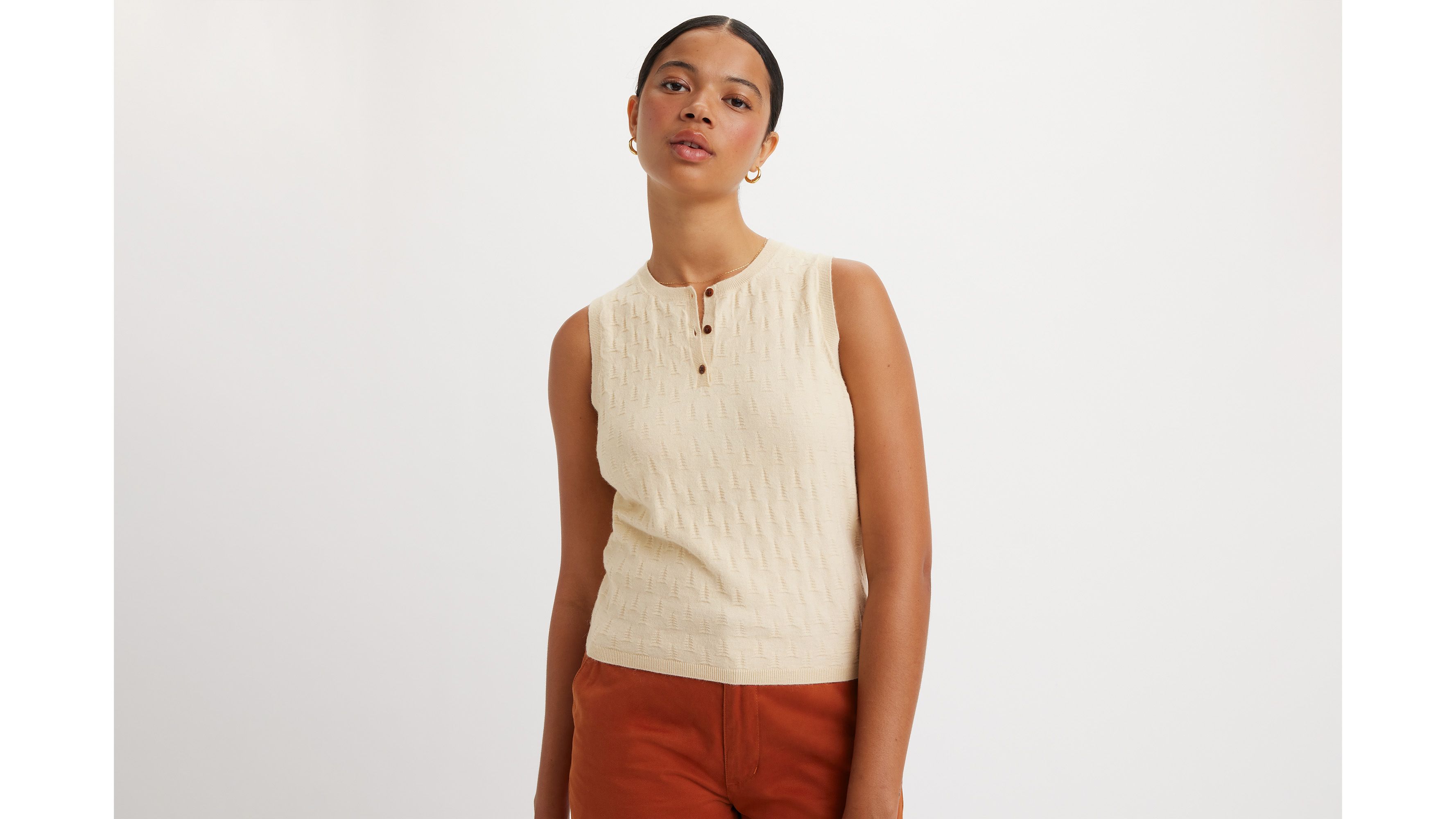 Levi's® x Emma Chamberlain Fitted Knit Top 1