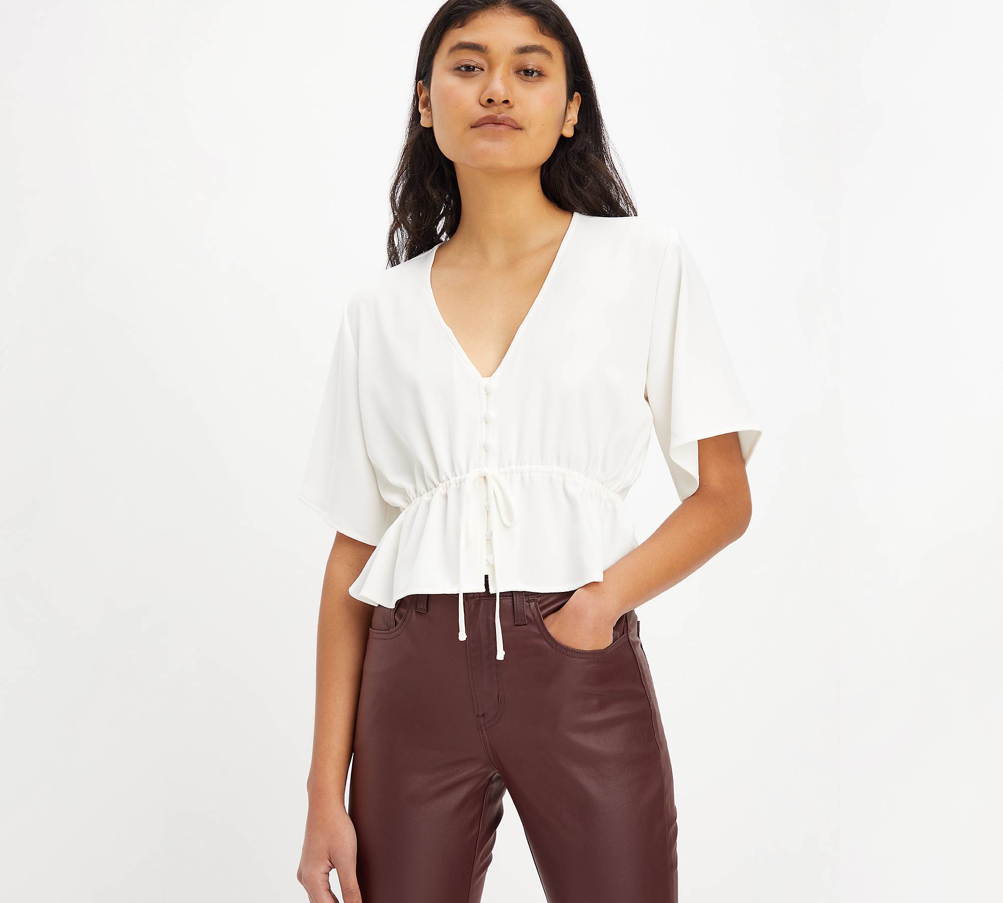 White short sleeve blouse 2025 White short sleeve blouse 2025