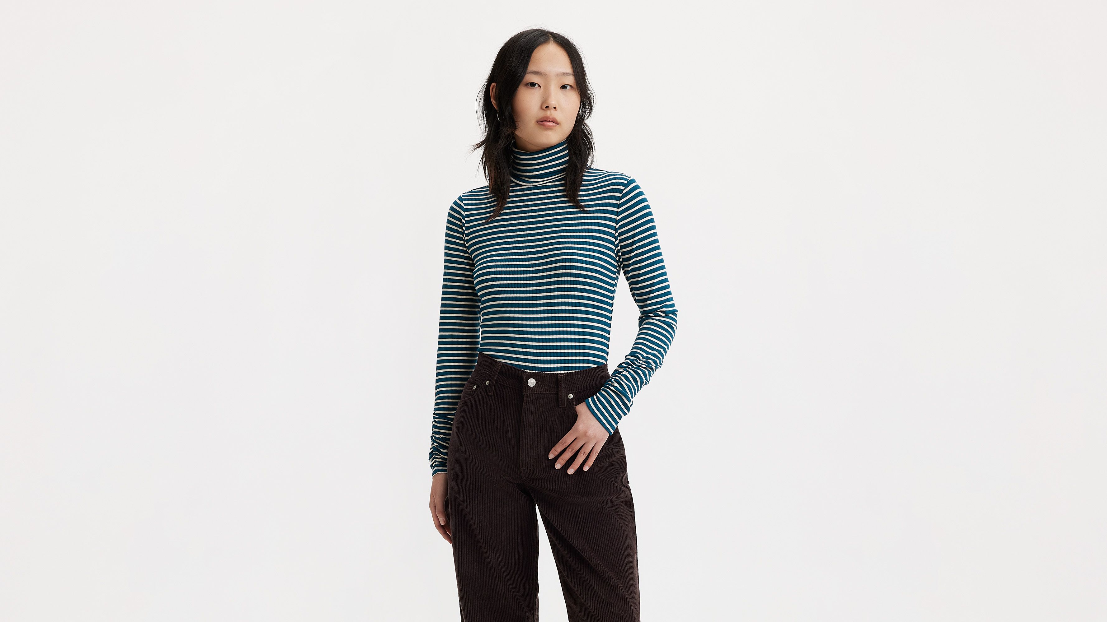 Ruched Turtleneck Top 2