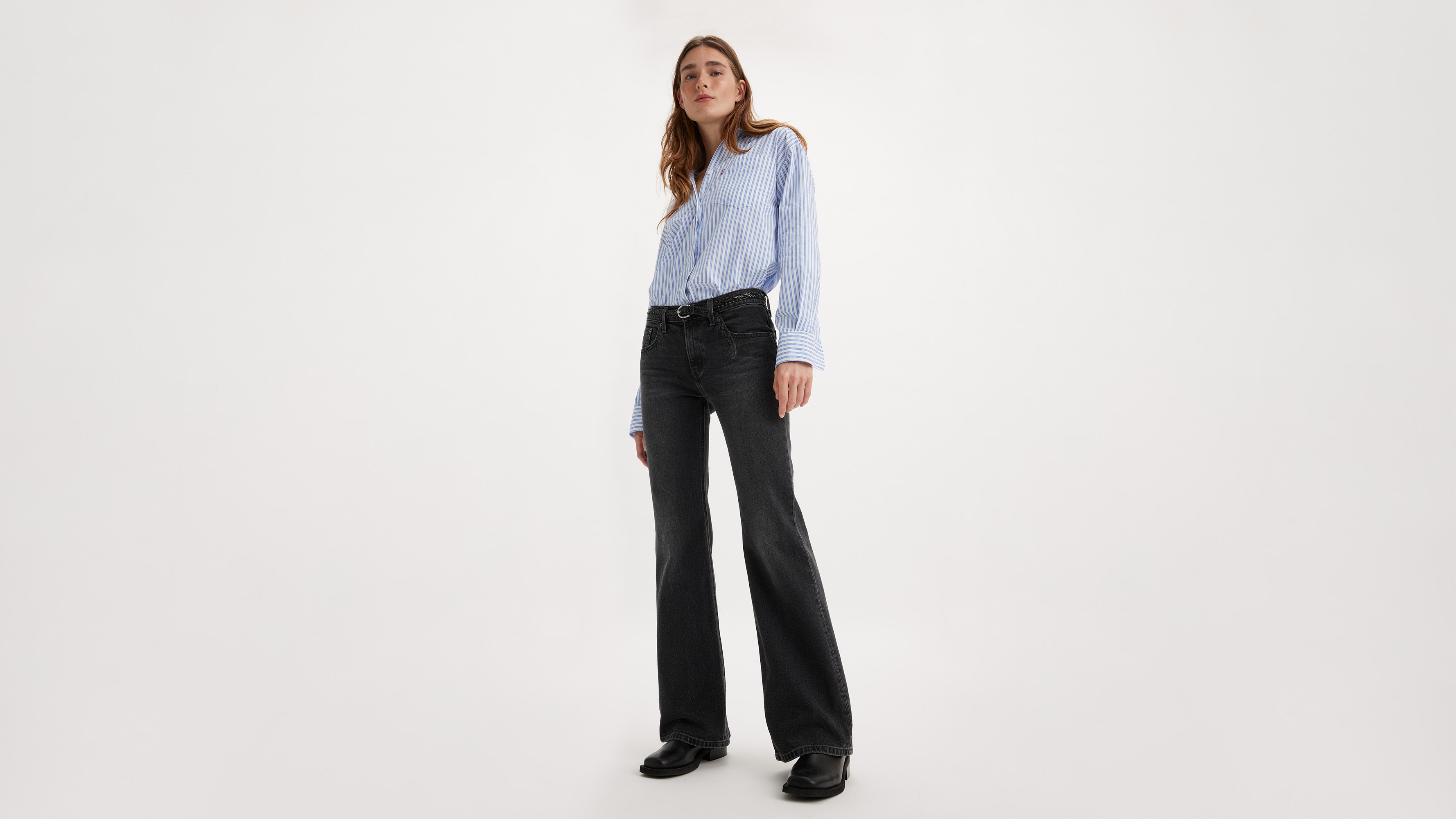 Levi's Middy Flare Women's Jeans 26x32 In On The Town